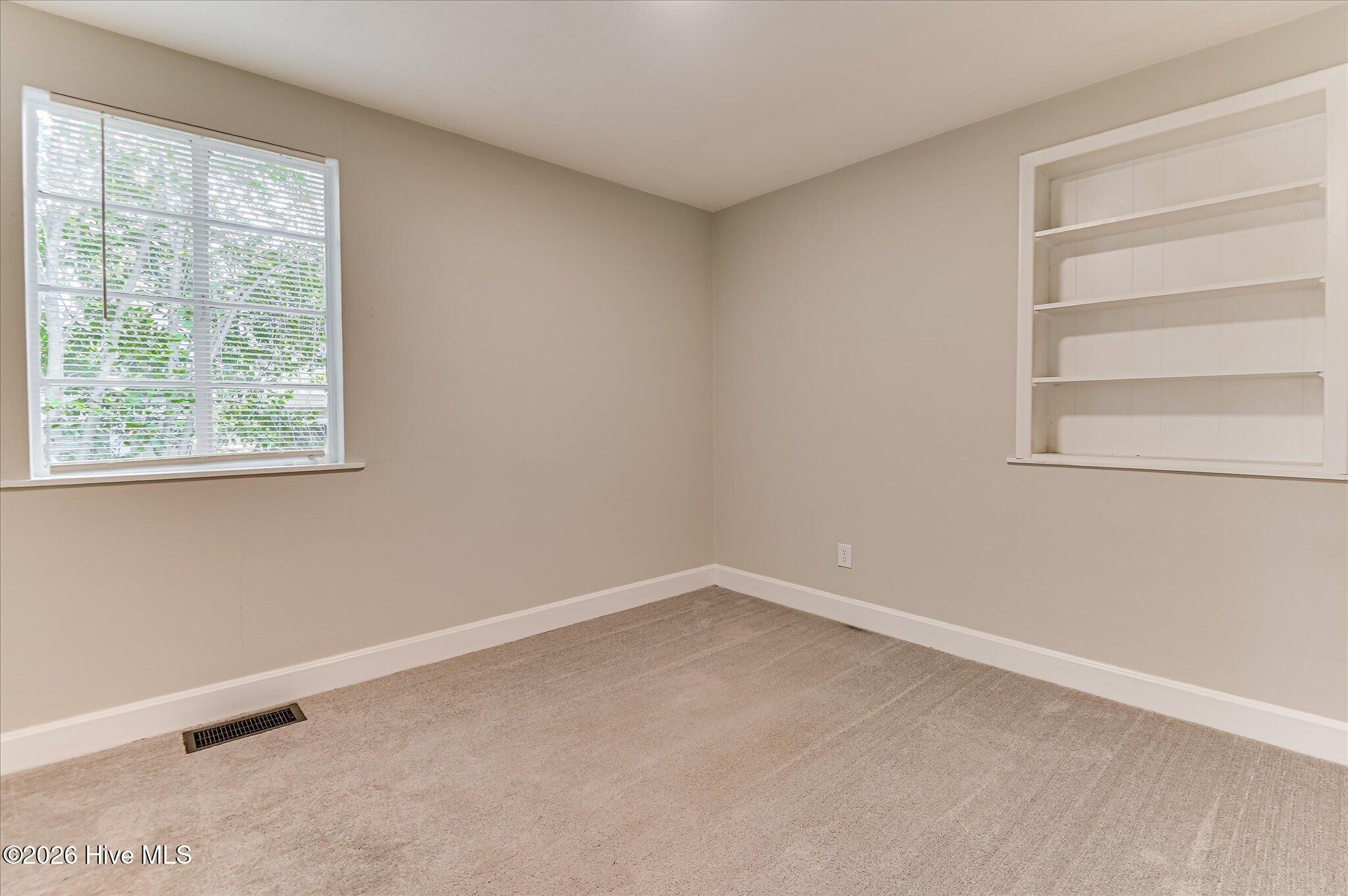 1801 Heath Street Property Photo 33