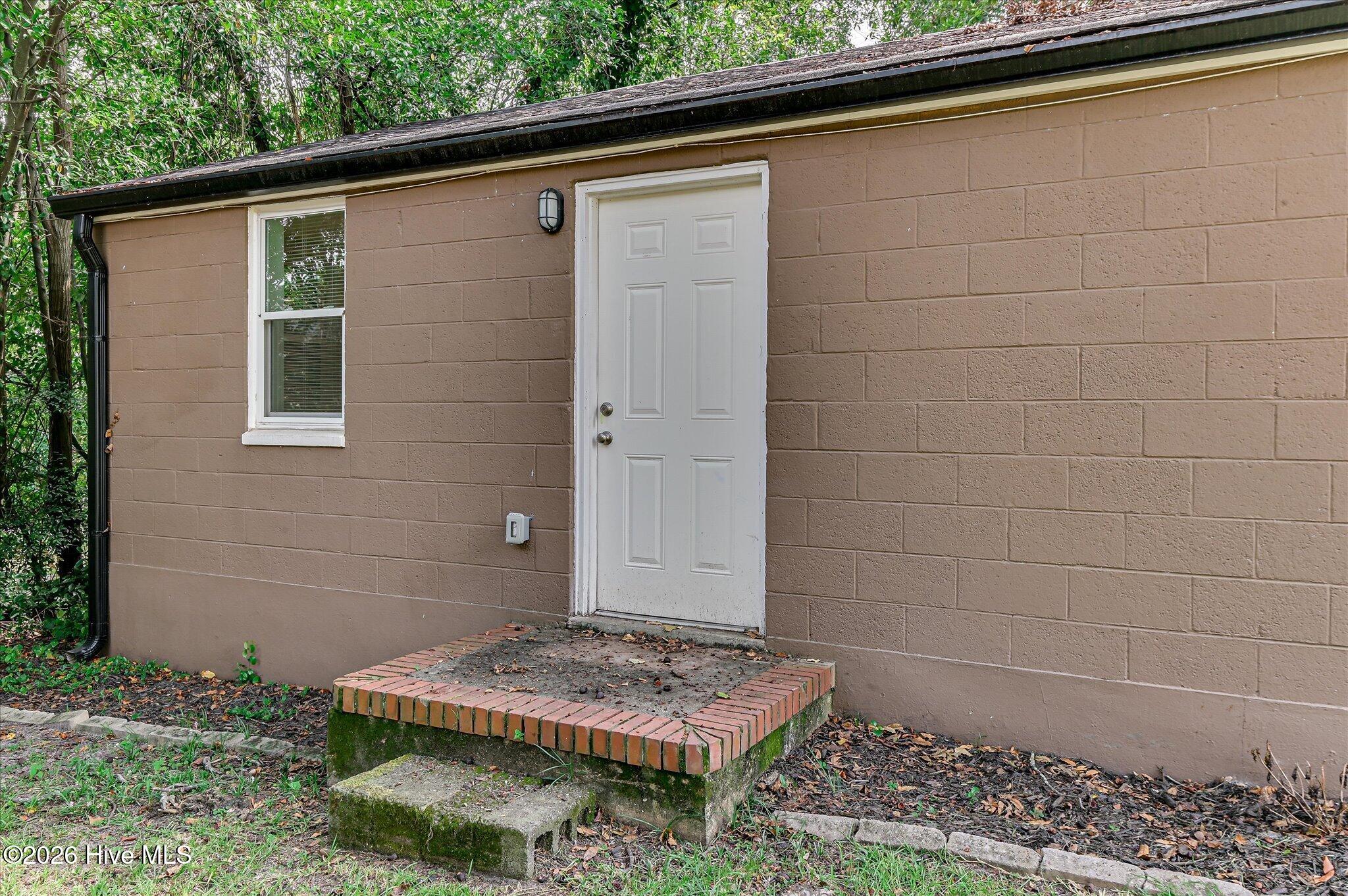 1801 Heath Street Property Photo 42