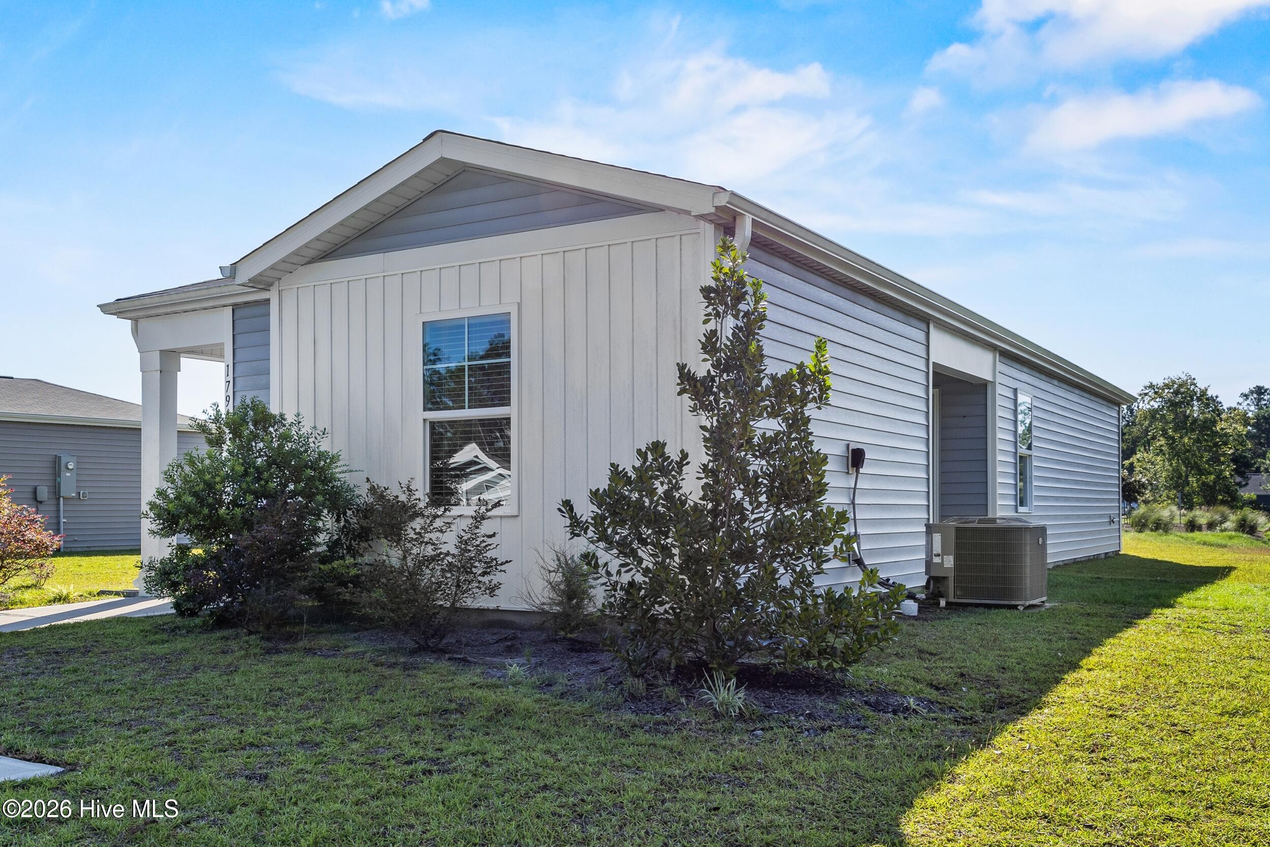 1794 Penelton Court Se Property Photo 4