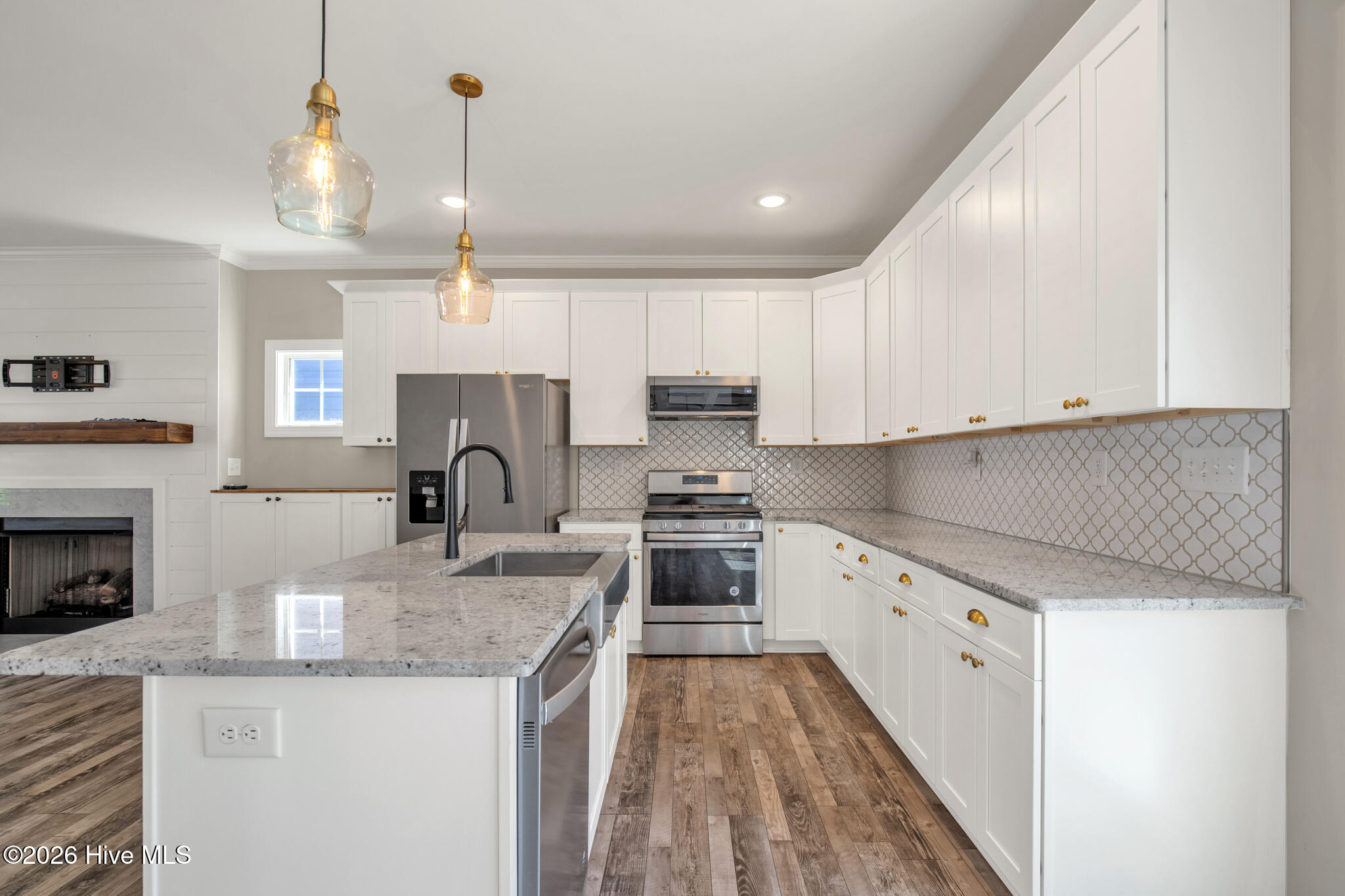 825 Mandolin Court Property Photo 4