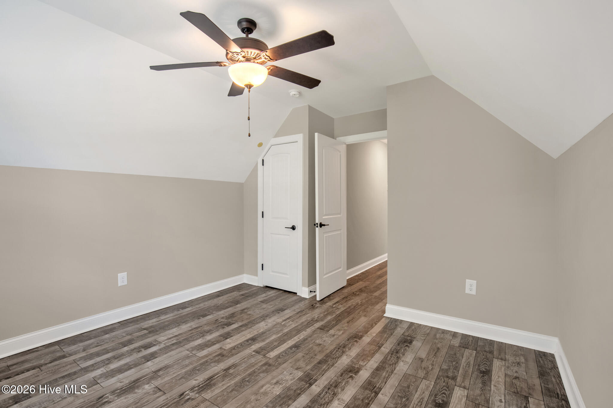 825 Mandolin Court Property Photo 32