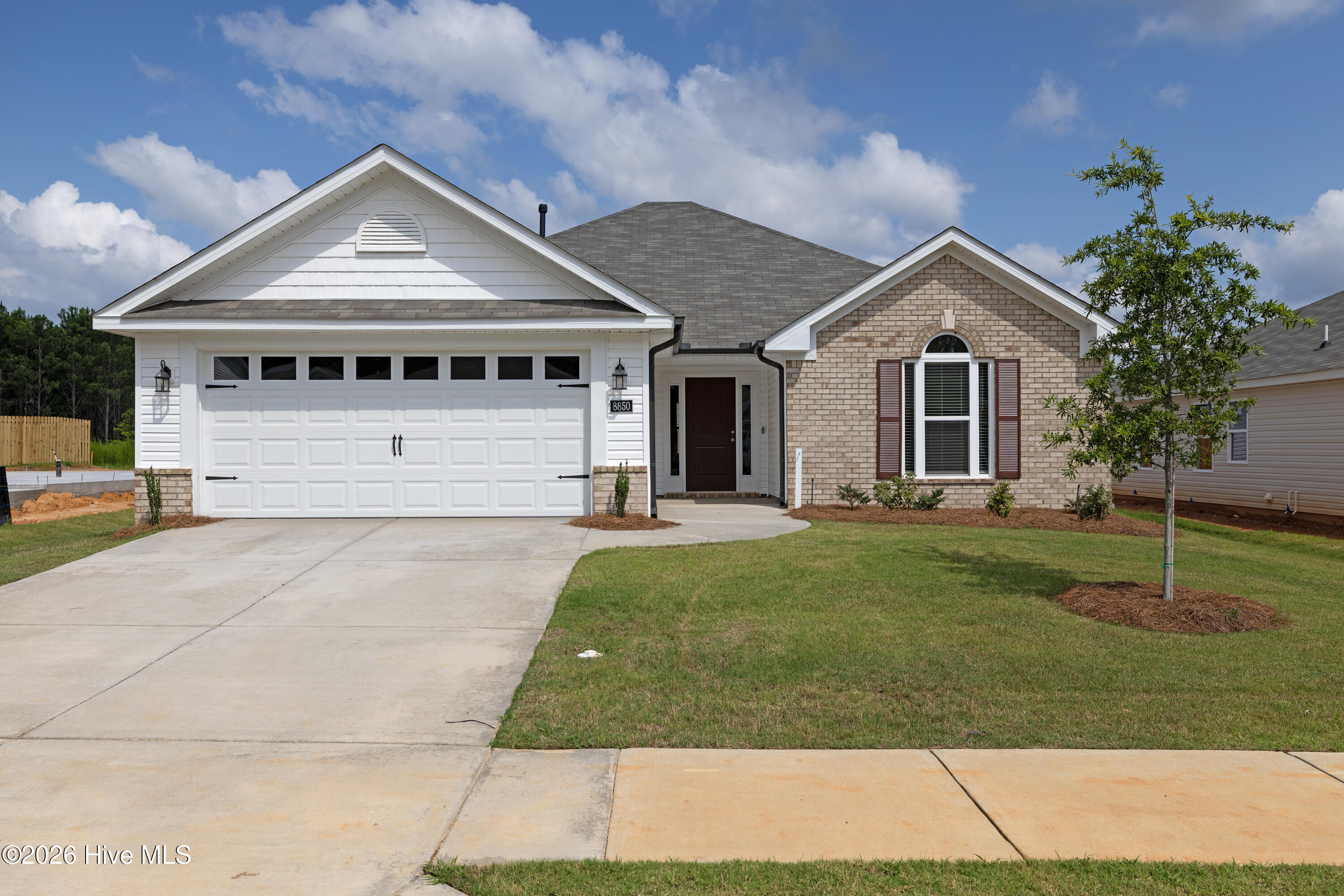 8850 Snelling Drive Property Photo 1