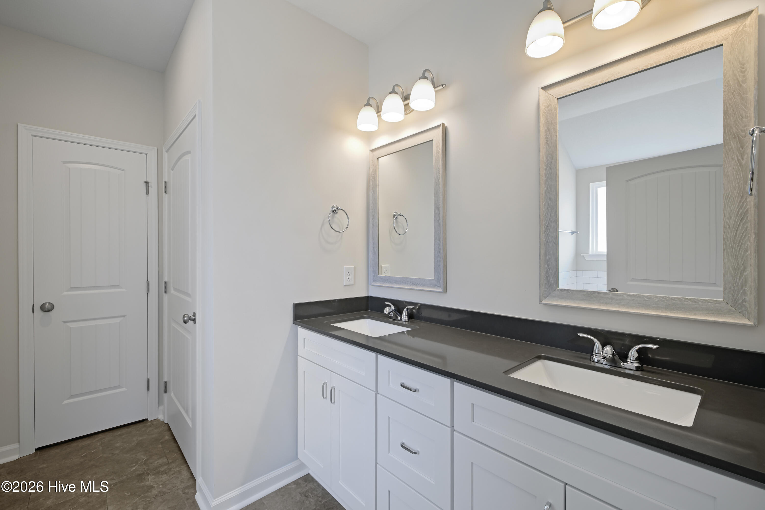 8850 Snelling Drive Property Photo 16