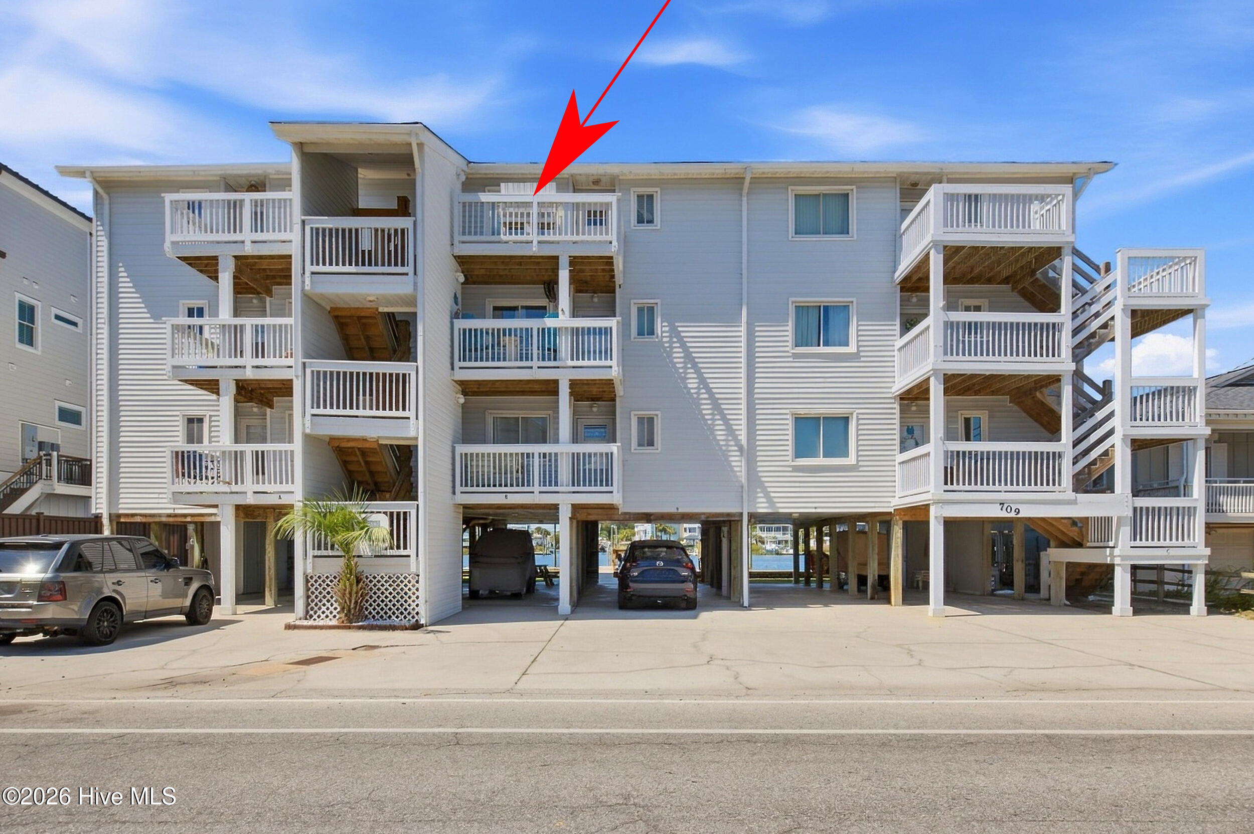 709 Canal Drive Apt 3b Property Photo 2
