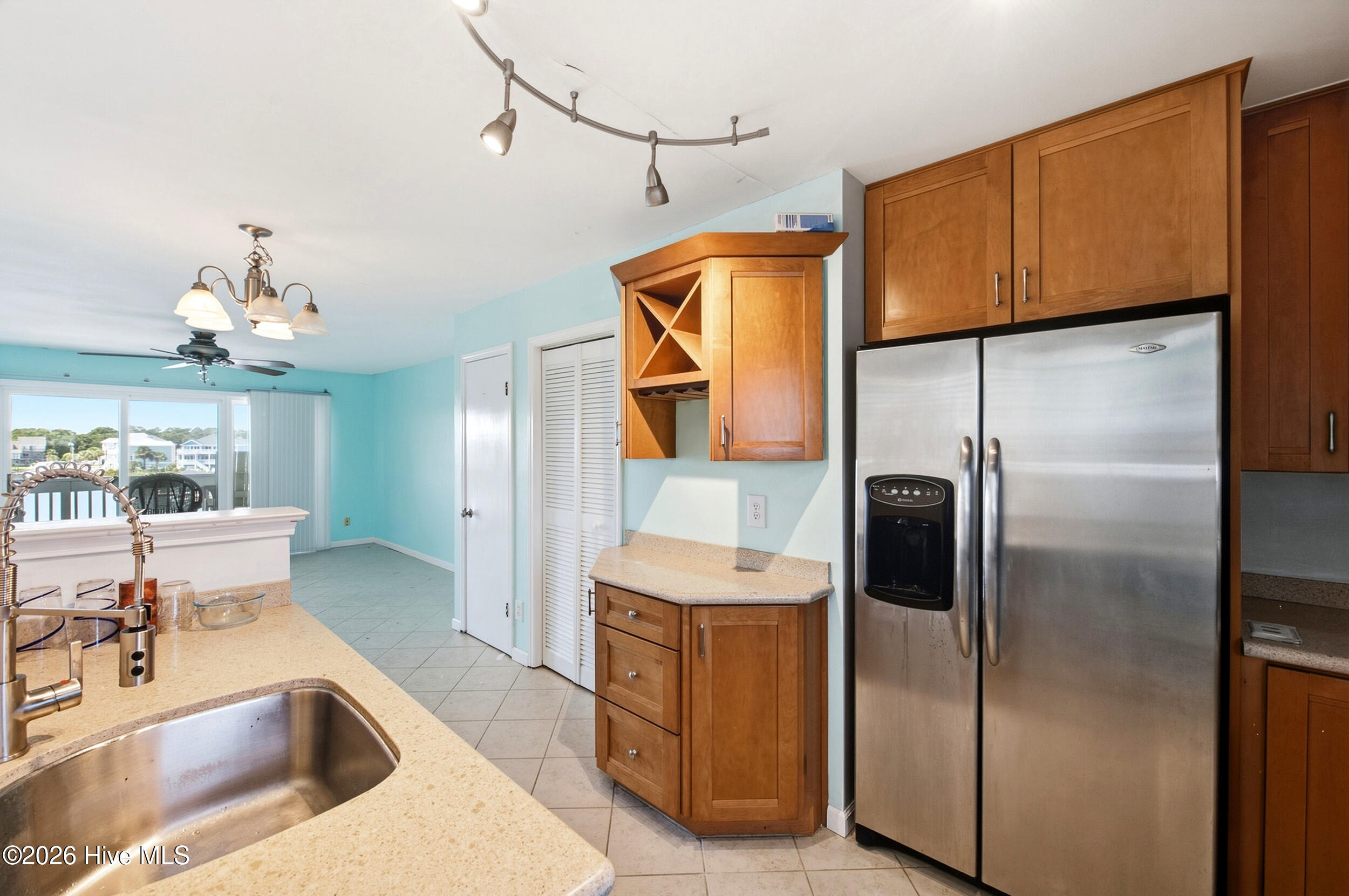 709 Canal Drive Apt 3b Property Photo 13