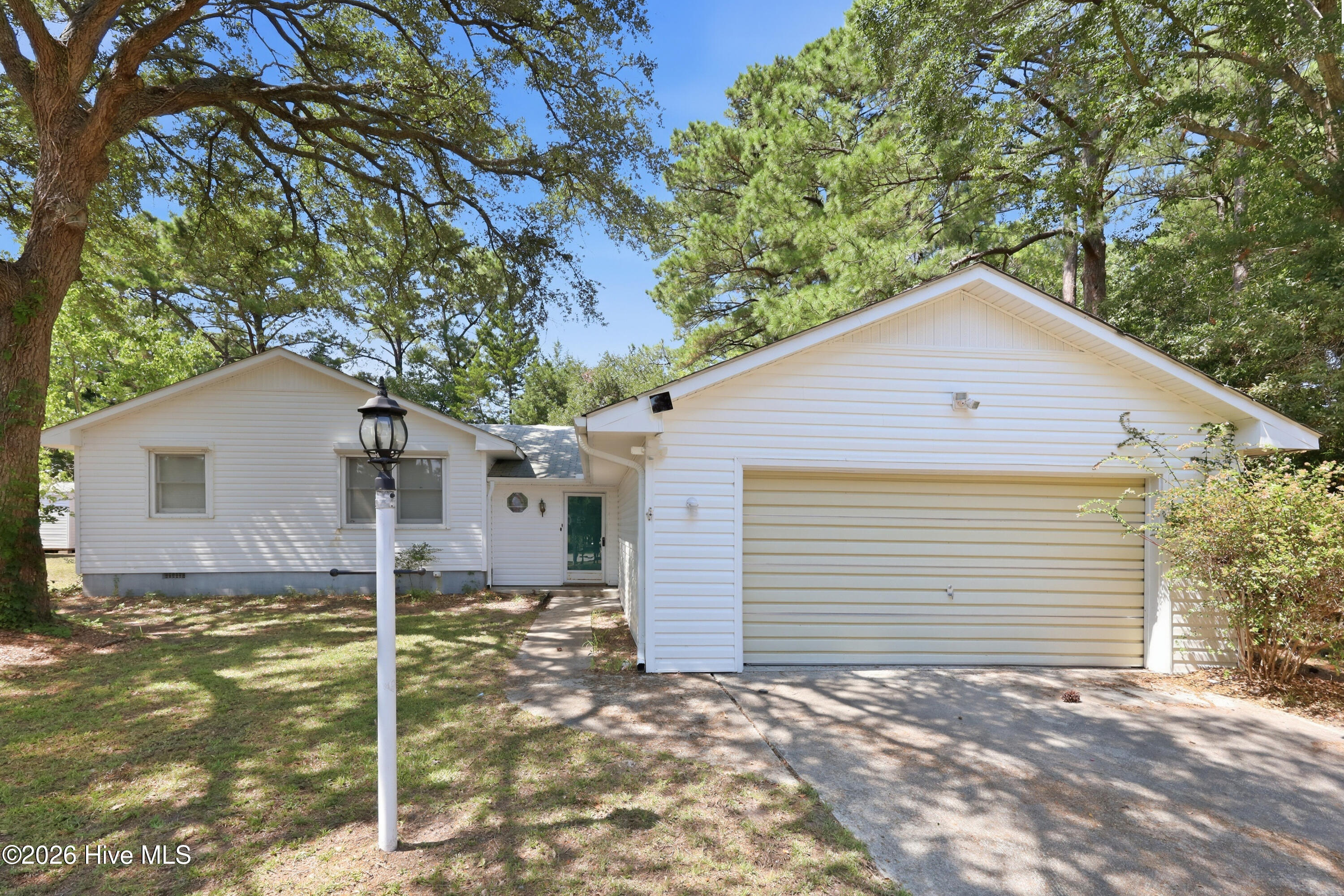 140 Lousan Drive Property Photo 1
