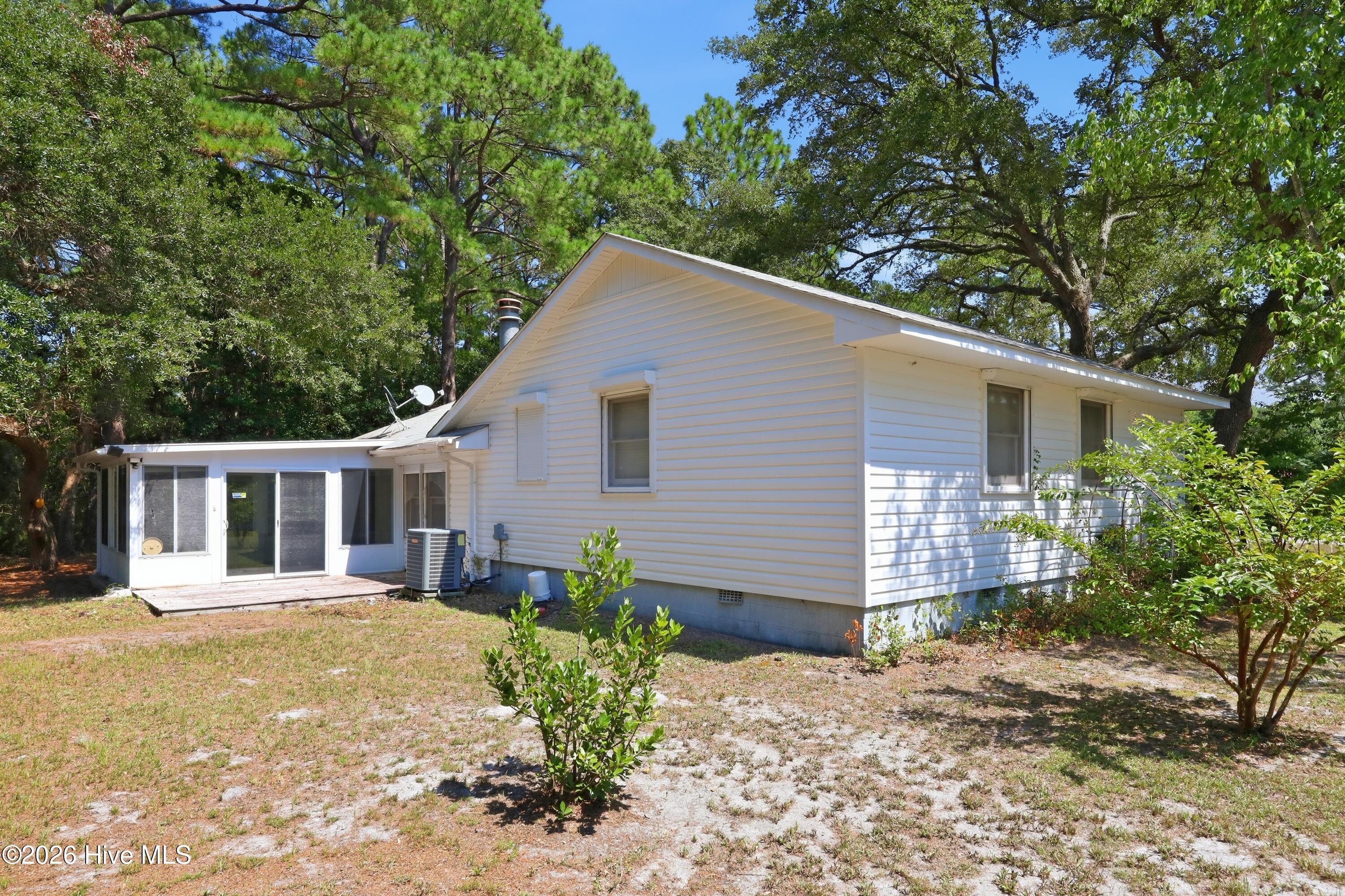 140 Lousan Drive Property Photo 2