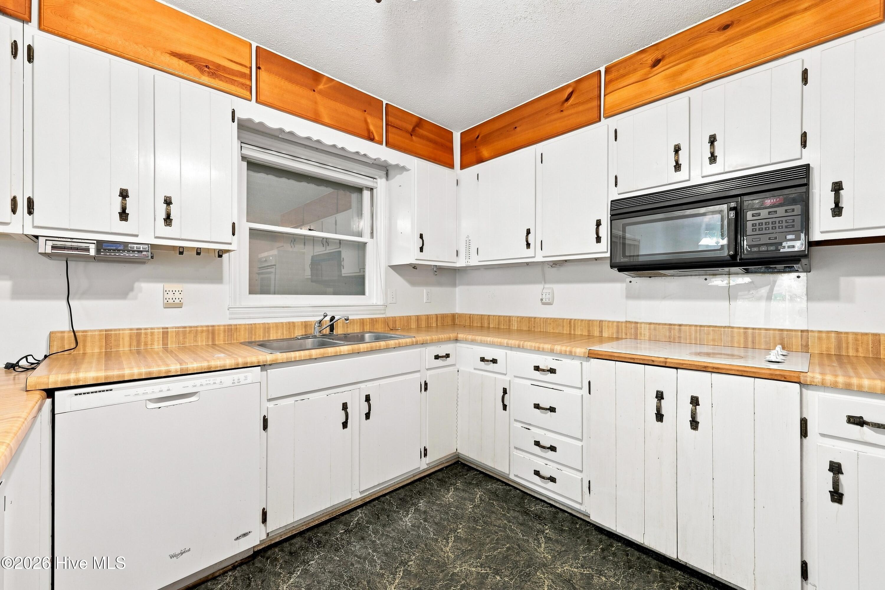 140 Lousan Drive Property Photo 29