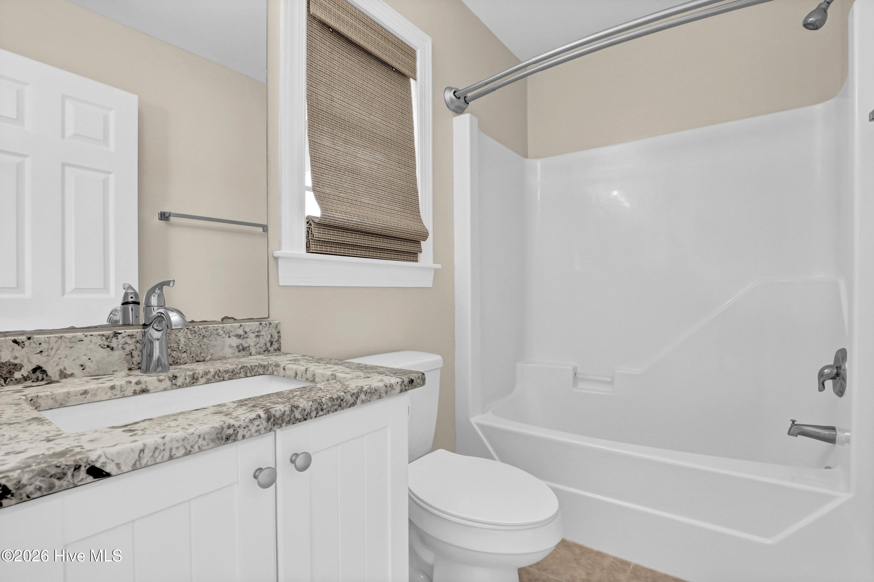 818 N New River Drive 102 Property Photo 12