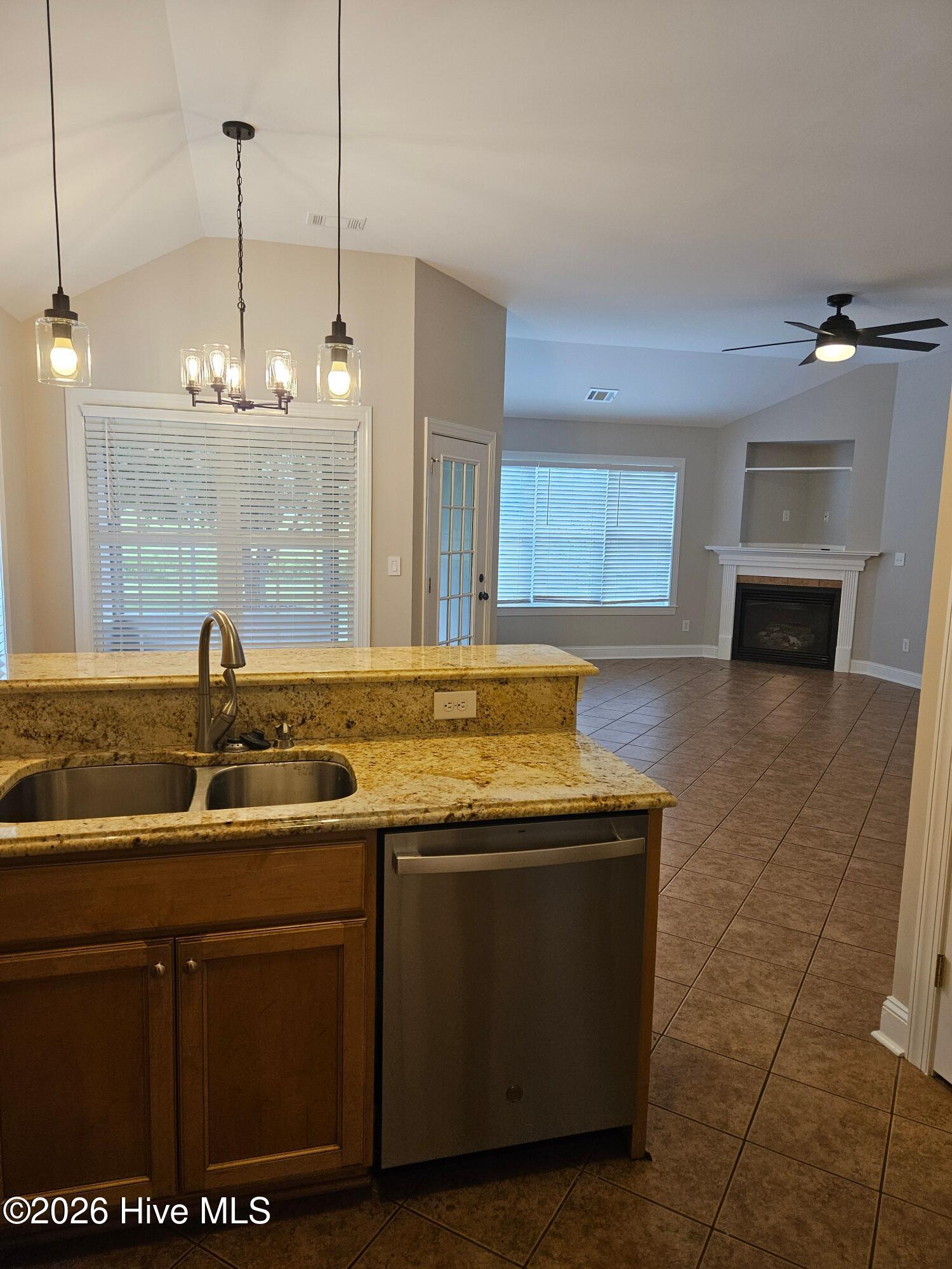 502 Castle Bay Drive D Property Photo 9