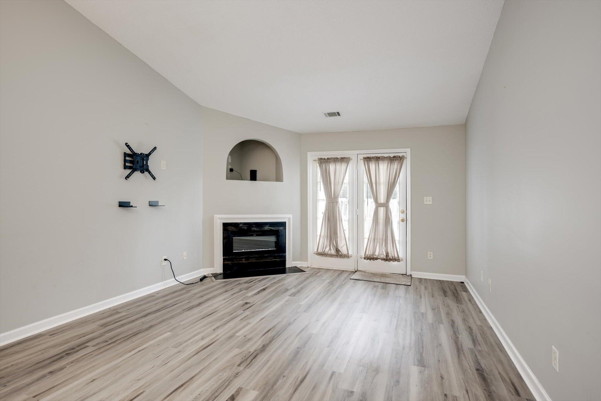 4010 Calypso Drive Property Photo 11