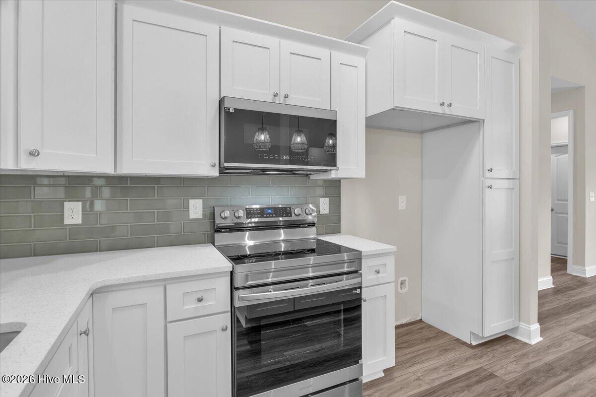 107 Gold Coast Drive Property Photo 14