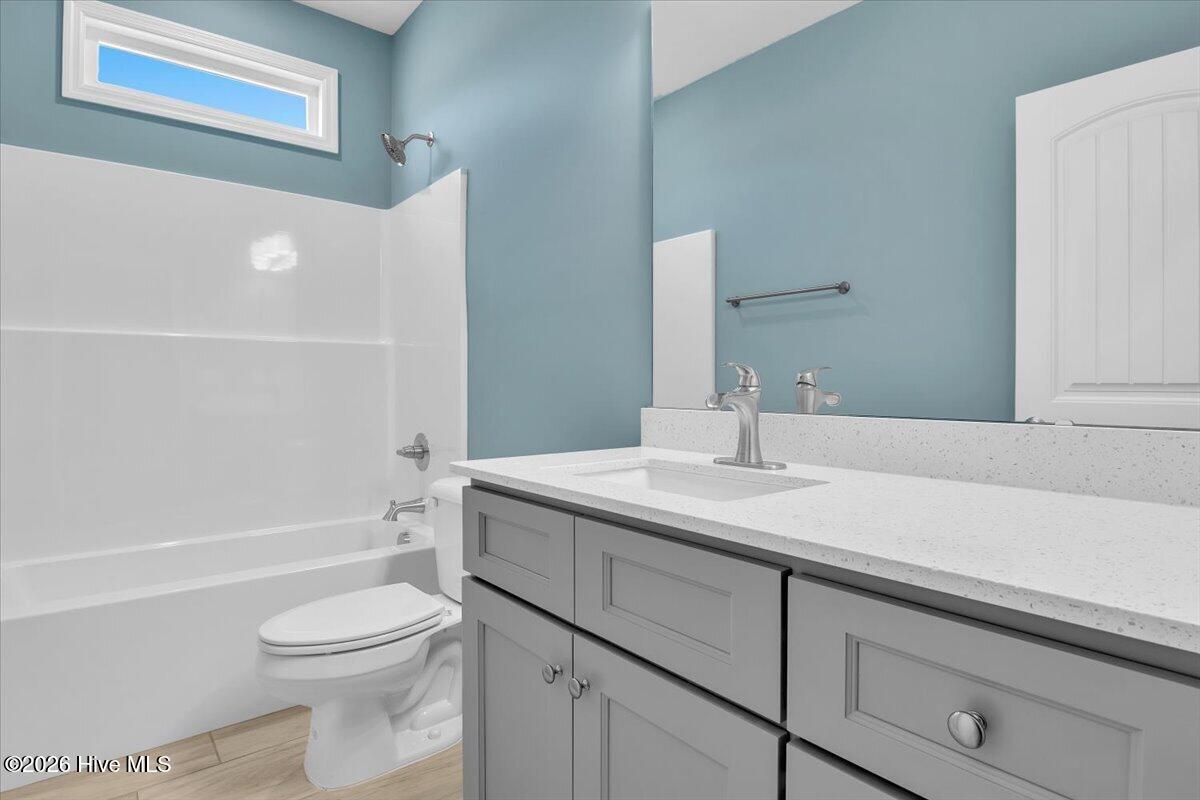 107 Gold Coast Drive Property Photo 23