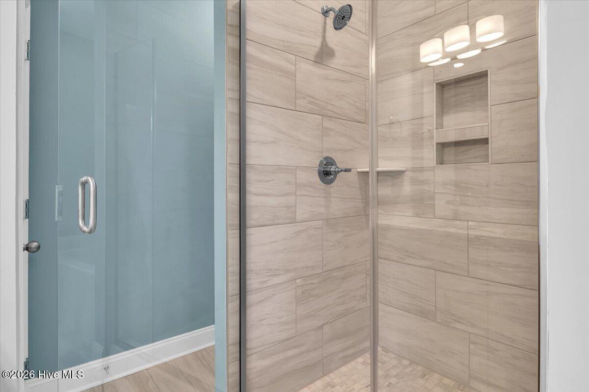 107 Gold Coast Drive Property Photo 31