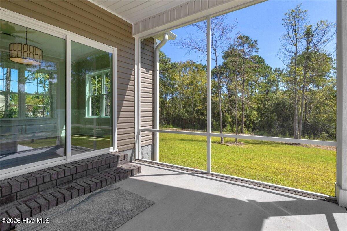 107 Gold Coast Drive Property Photo 37