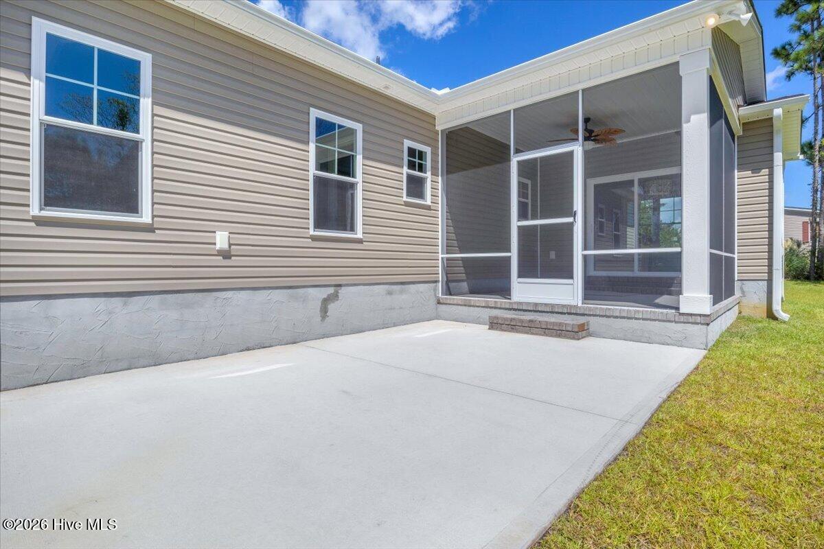 107 Gold Coast Drive Property Photo 38