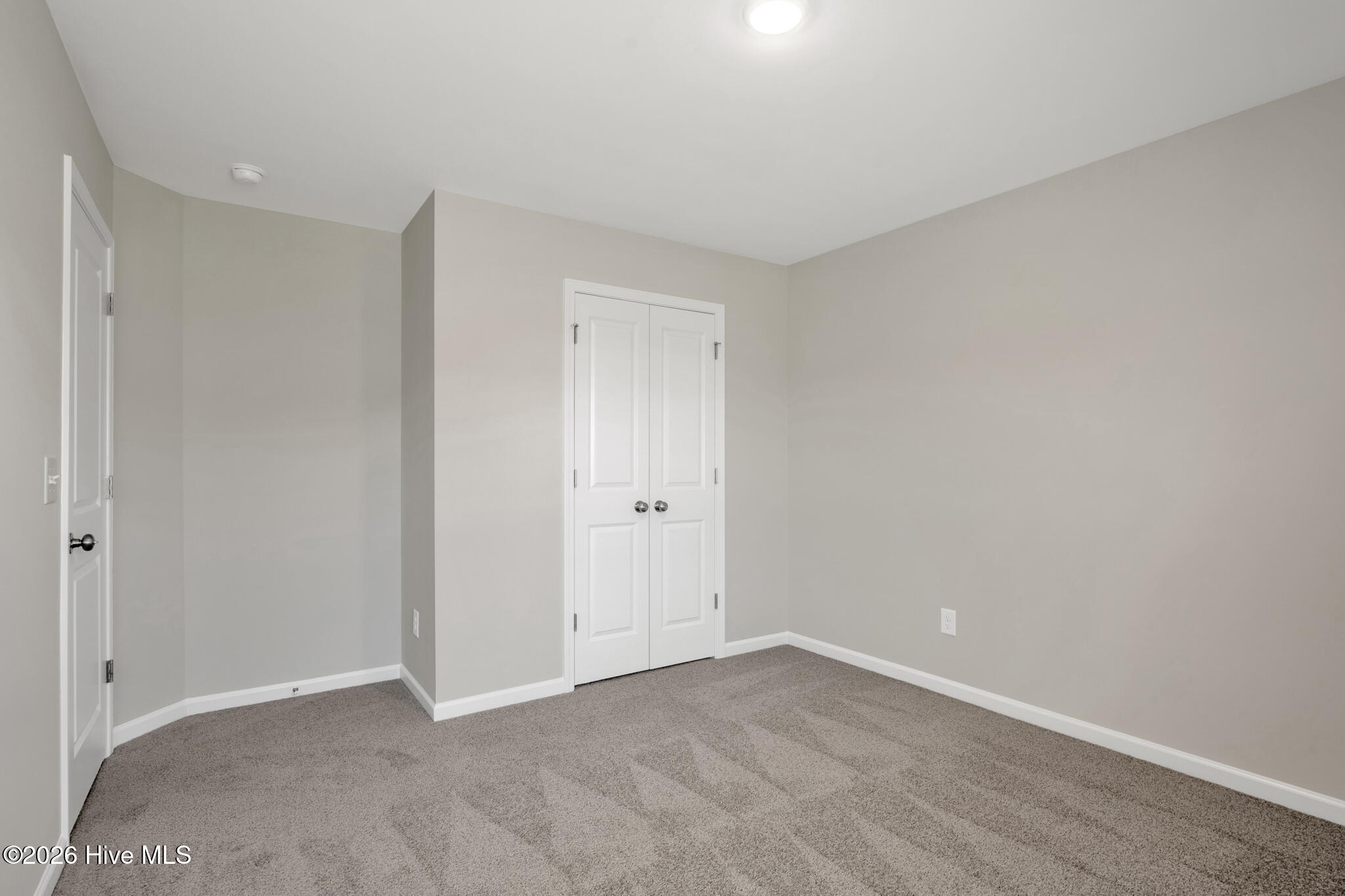 8 W Emily Gardens Drive Property Photo 23