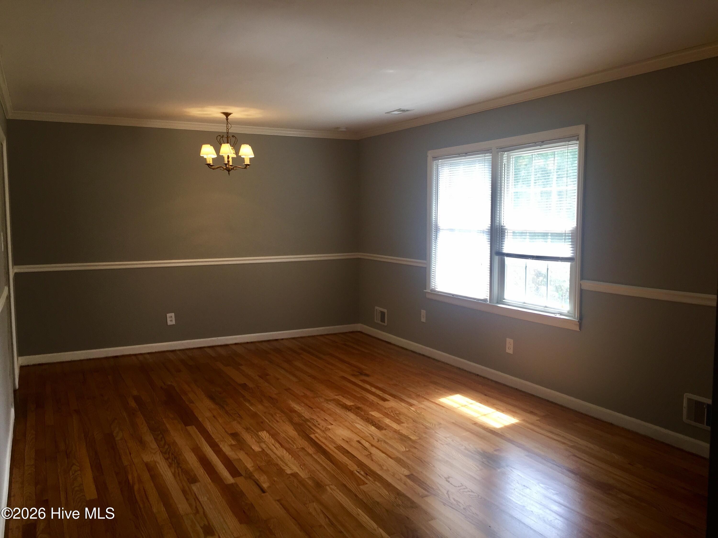 5321 Ridgewood Heights Drive Property Photo 2