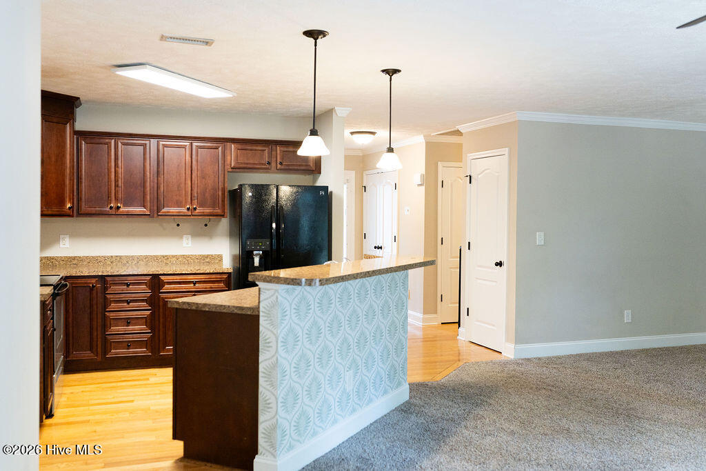 38 Cross Roads Court Property Photo 16
