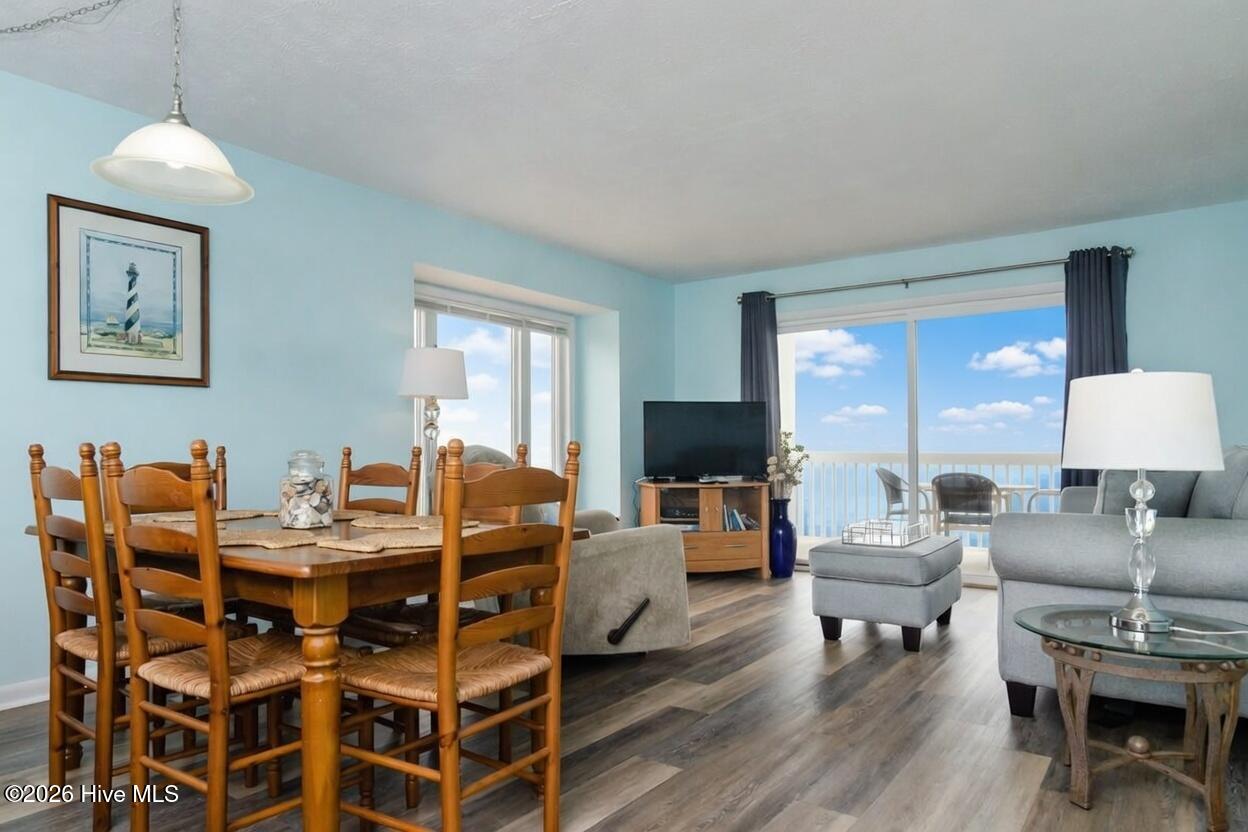 1101 Sand Dollar Court Property Photo 4