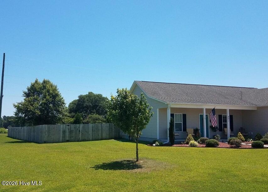 201 Classy Court Property Photo 3
