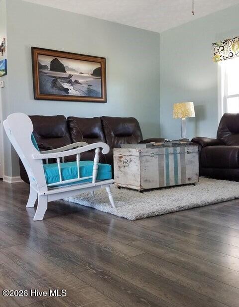201 Classy Court Property Photo 10