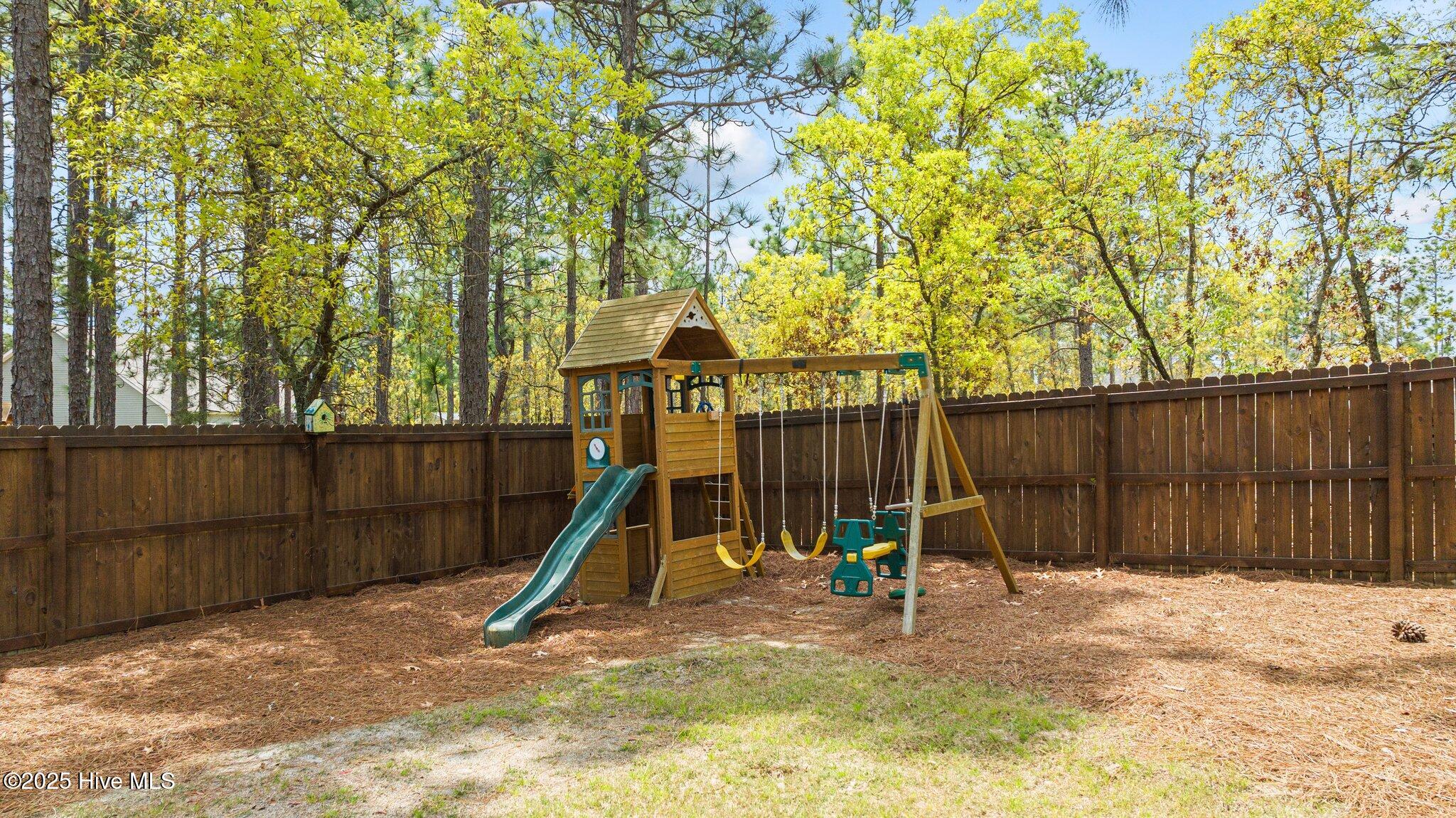 4055 Irwin Drive Property Photo 7