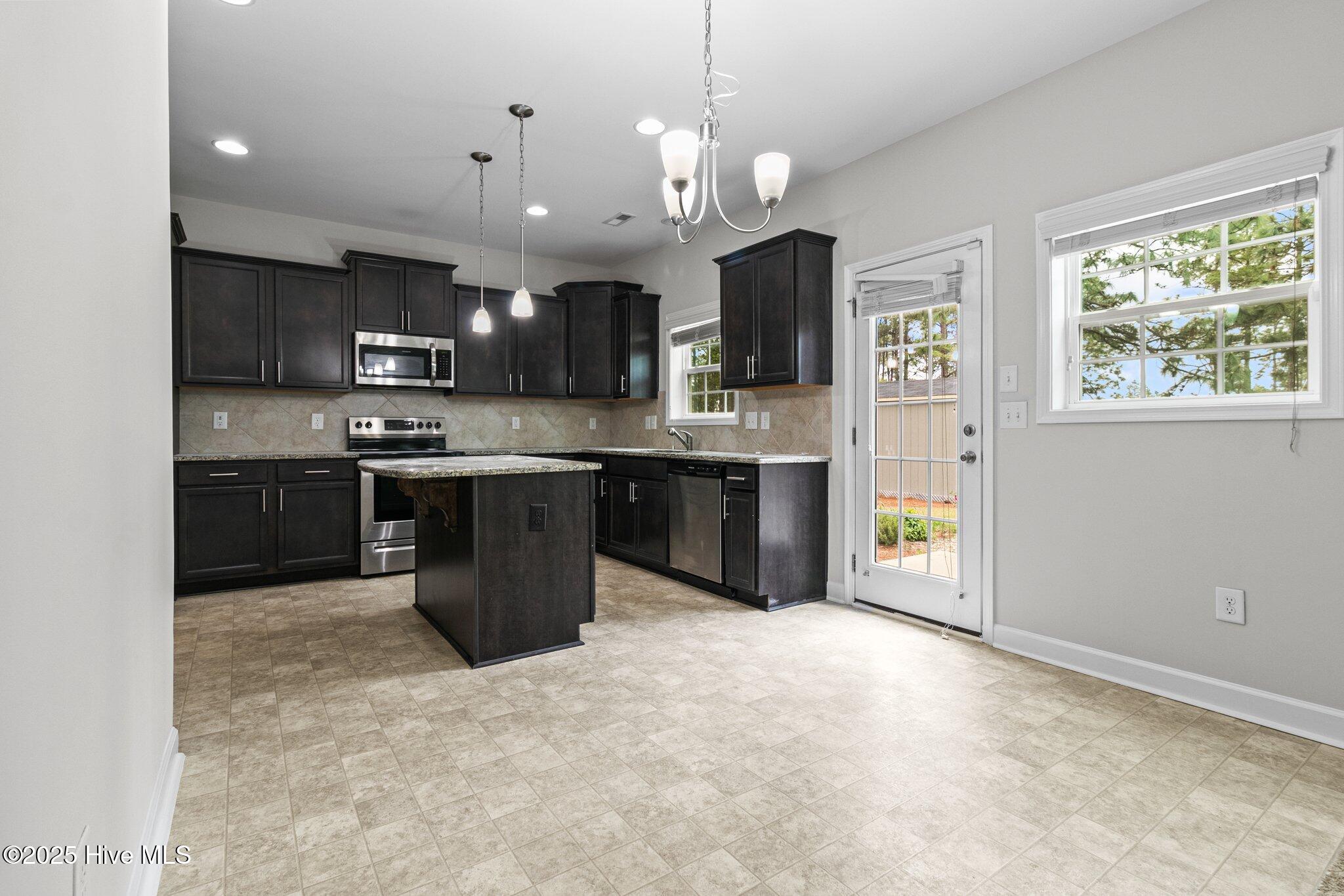 4055 Irwin Drive Property Photo 18