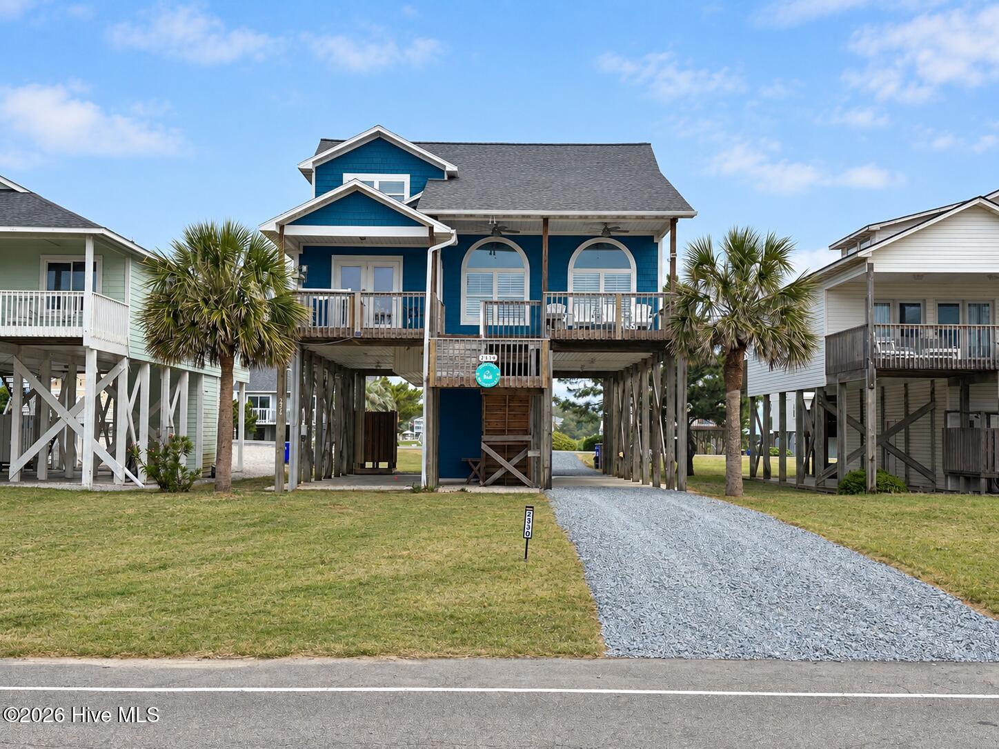 2330 W Beach Drive Property Photo 1