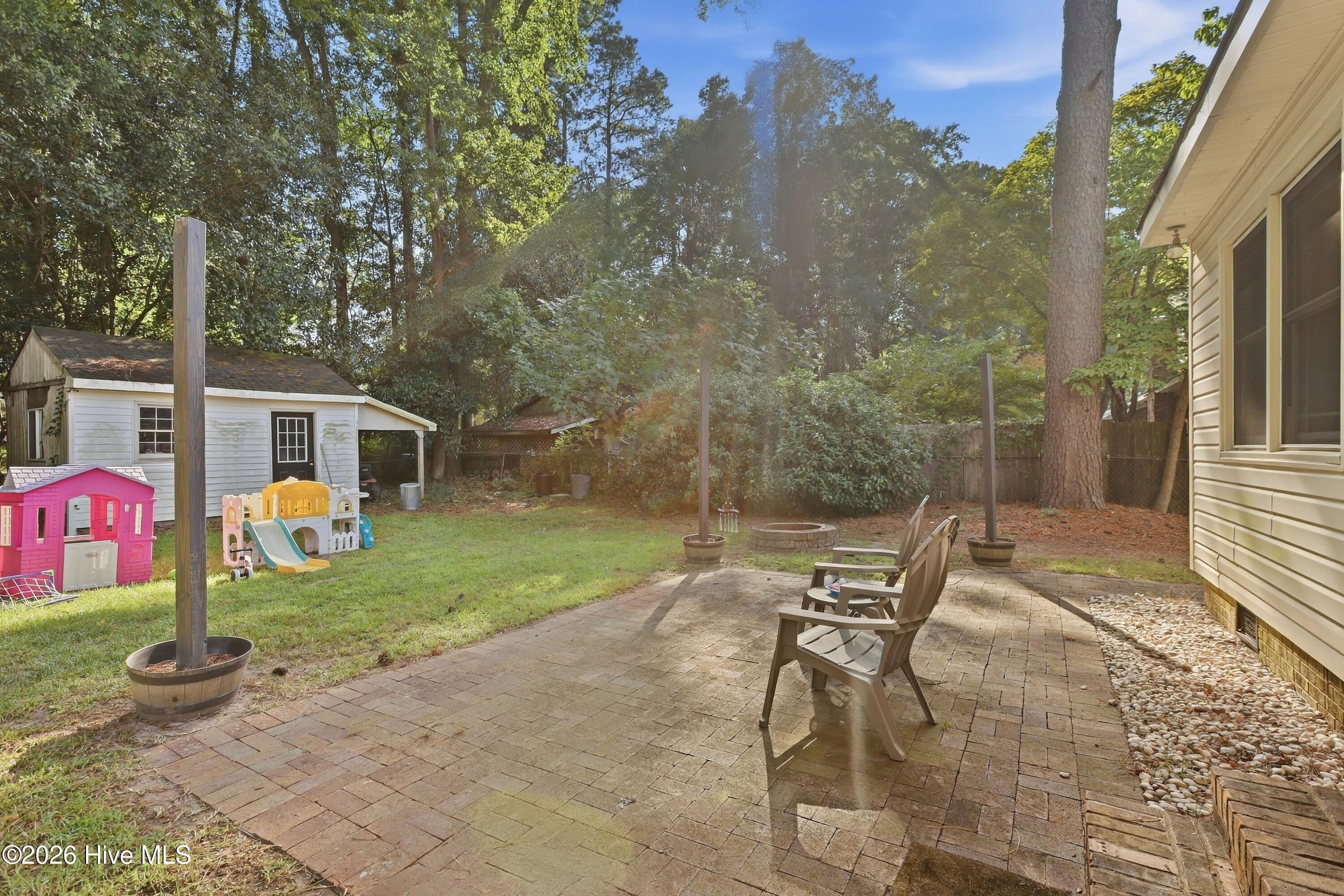 202 Lindenwood Drive Property Photo 17