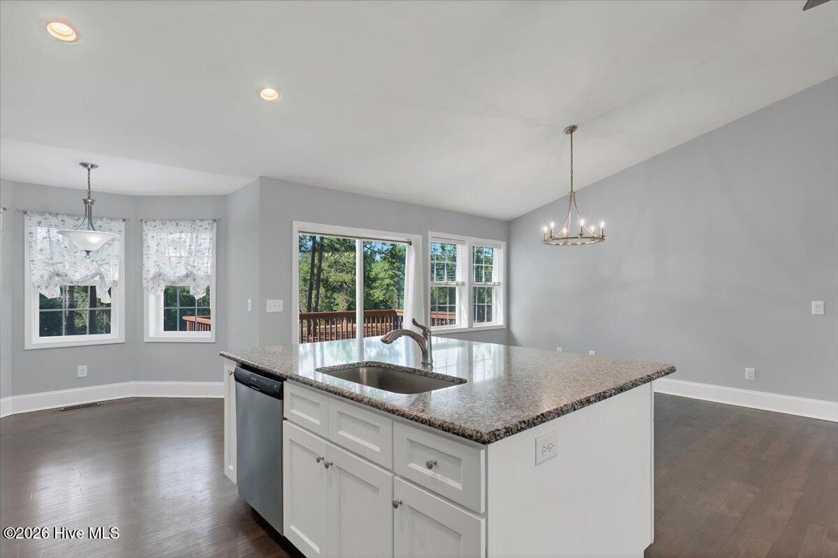 20 Pine Tree Terrace Property Photo 21