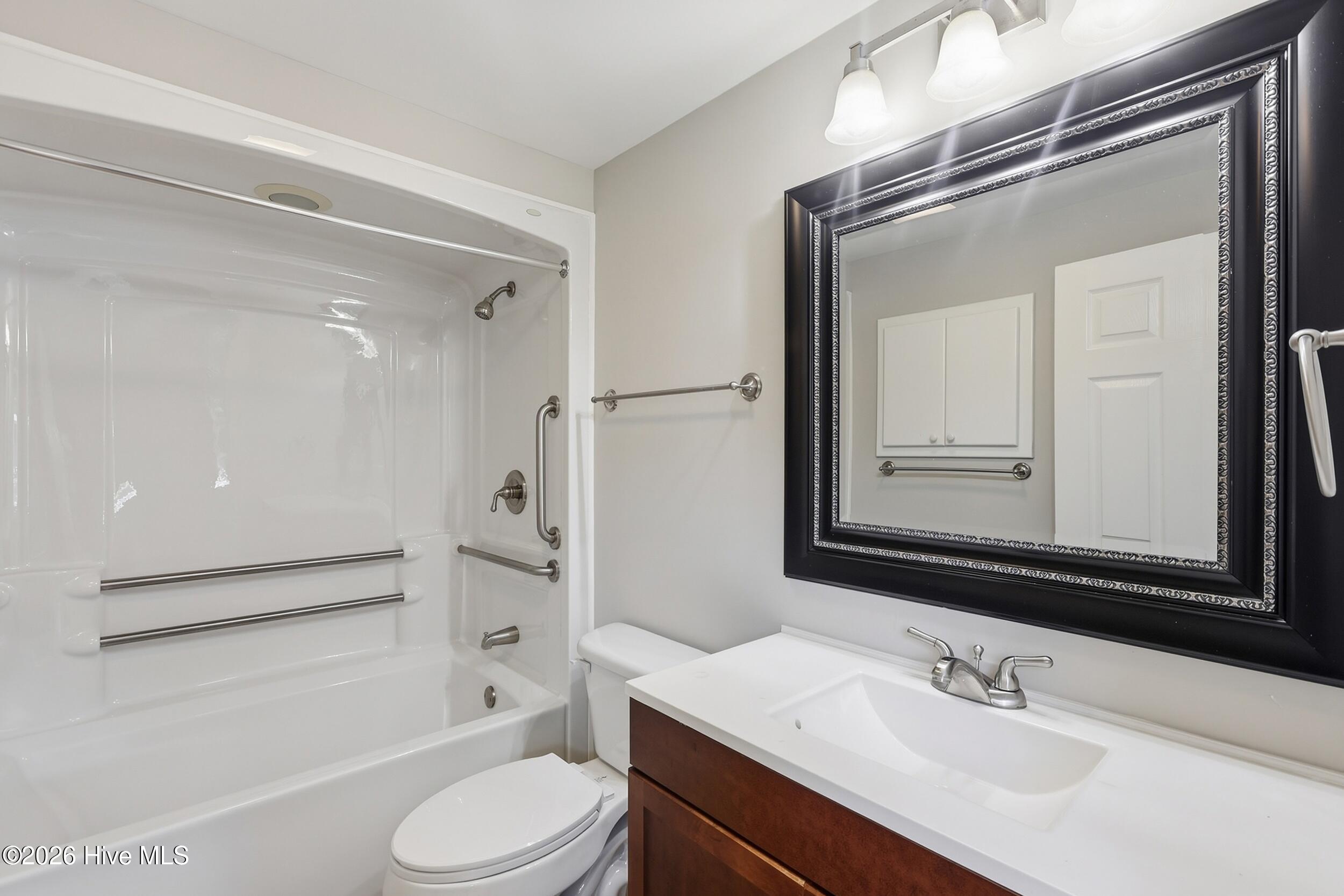 4177 Park Avenue Property Photo 12