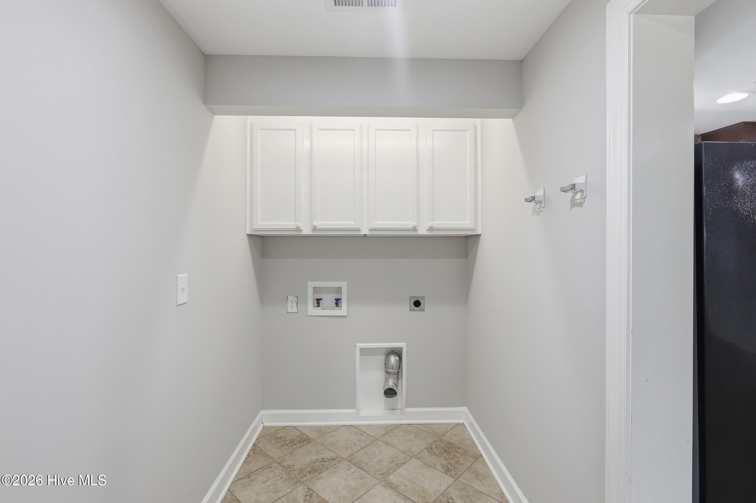 4177 Park Avenue Property Photo 18