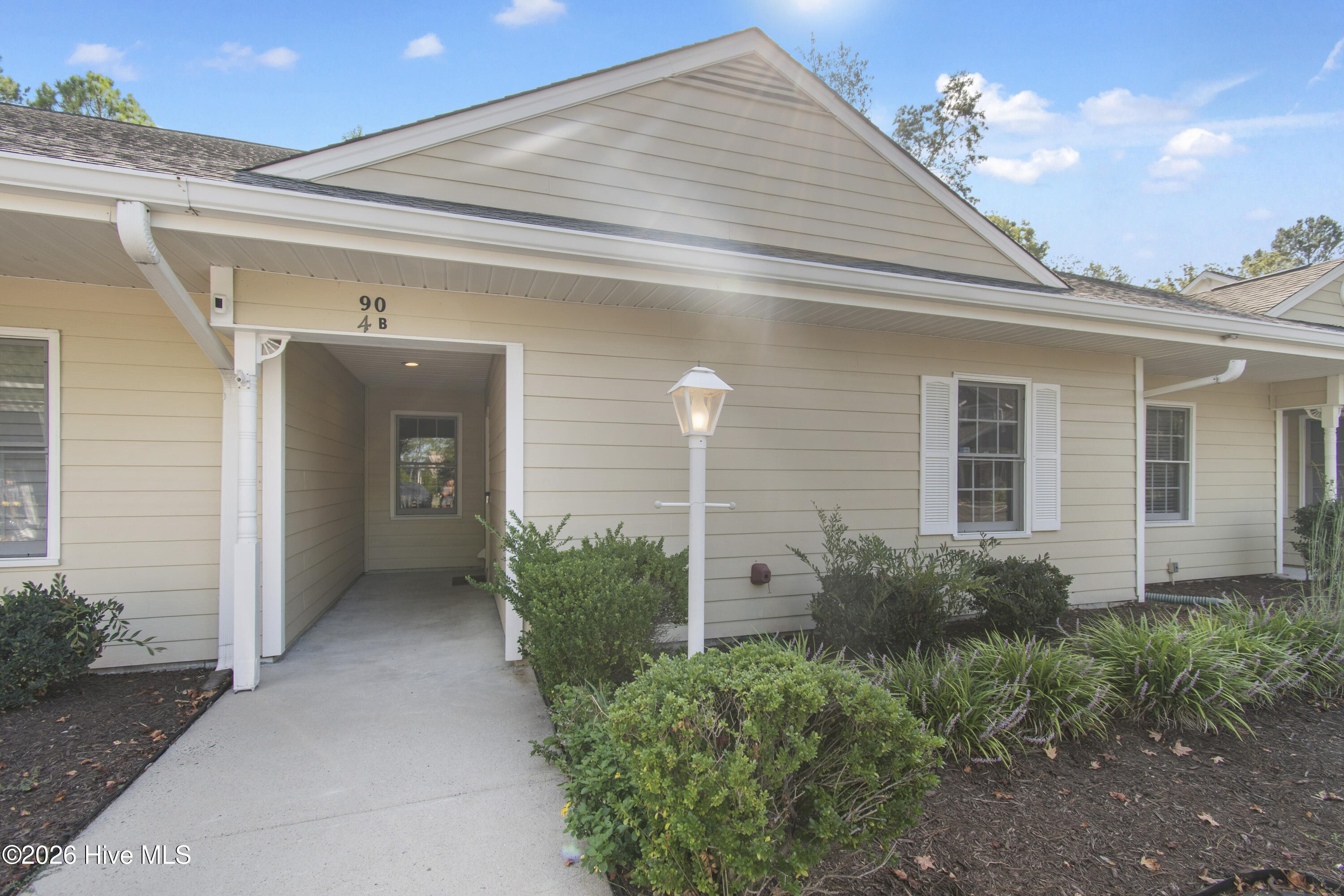 90 Clubhouse Road Apt 4b Property Photo 1