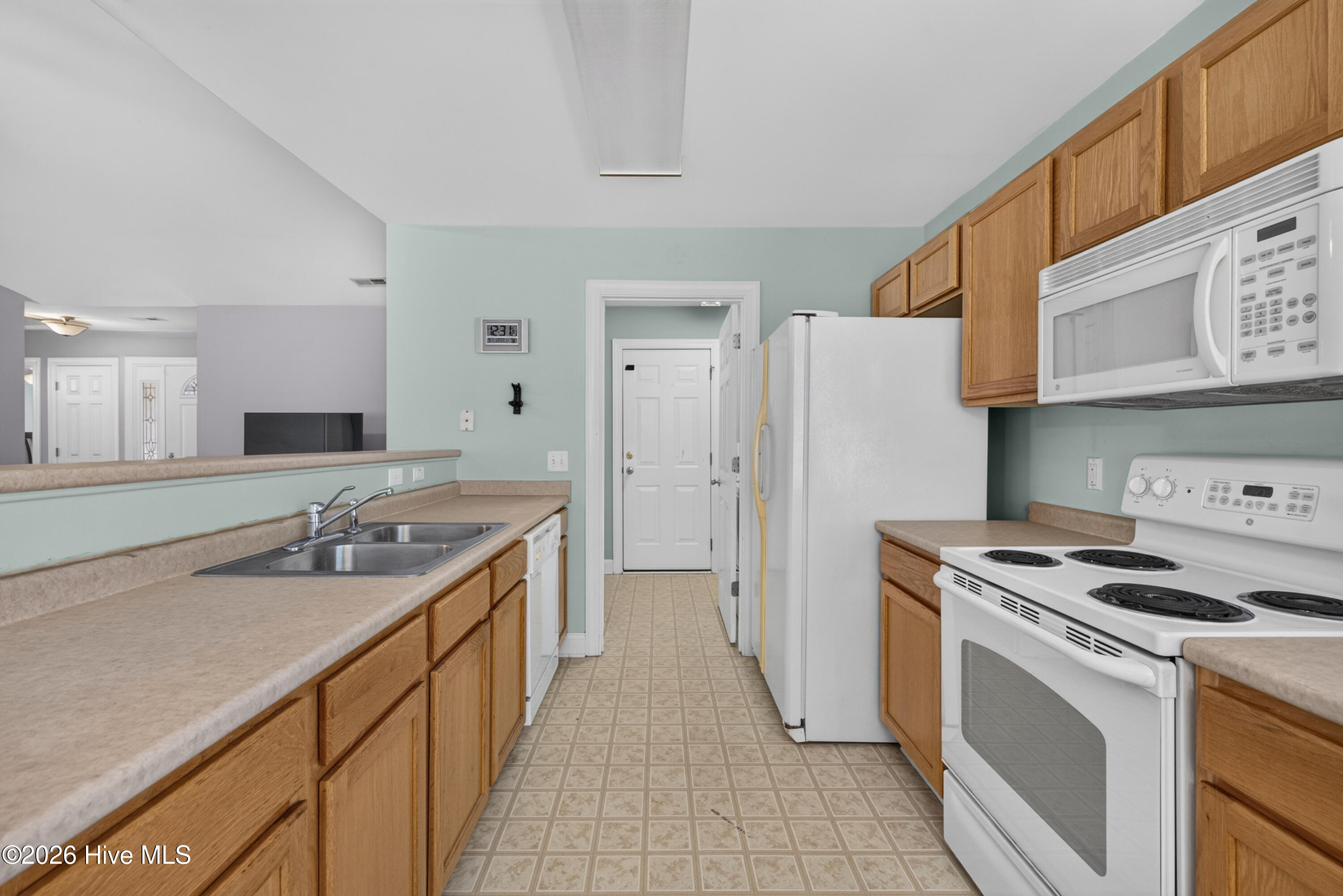 214 Gardenview Court Ne Property Photo 14