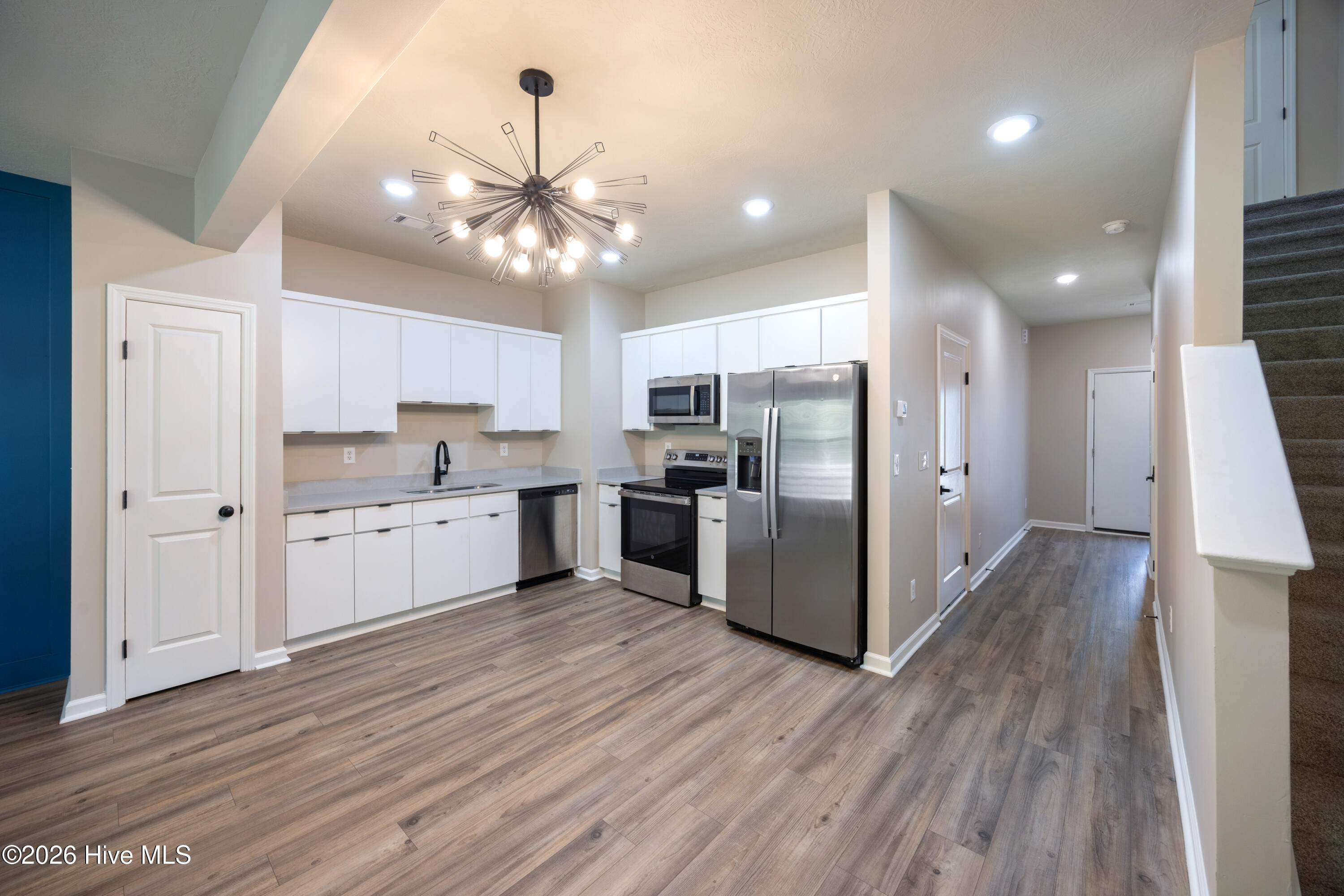 846 Felix Way Property Photo 10