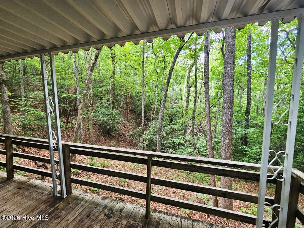 252 Barefoot Lane Property Photo 14