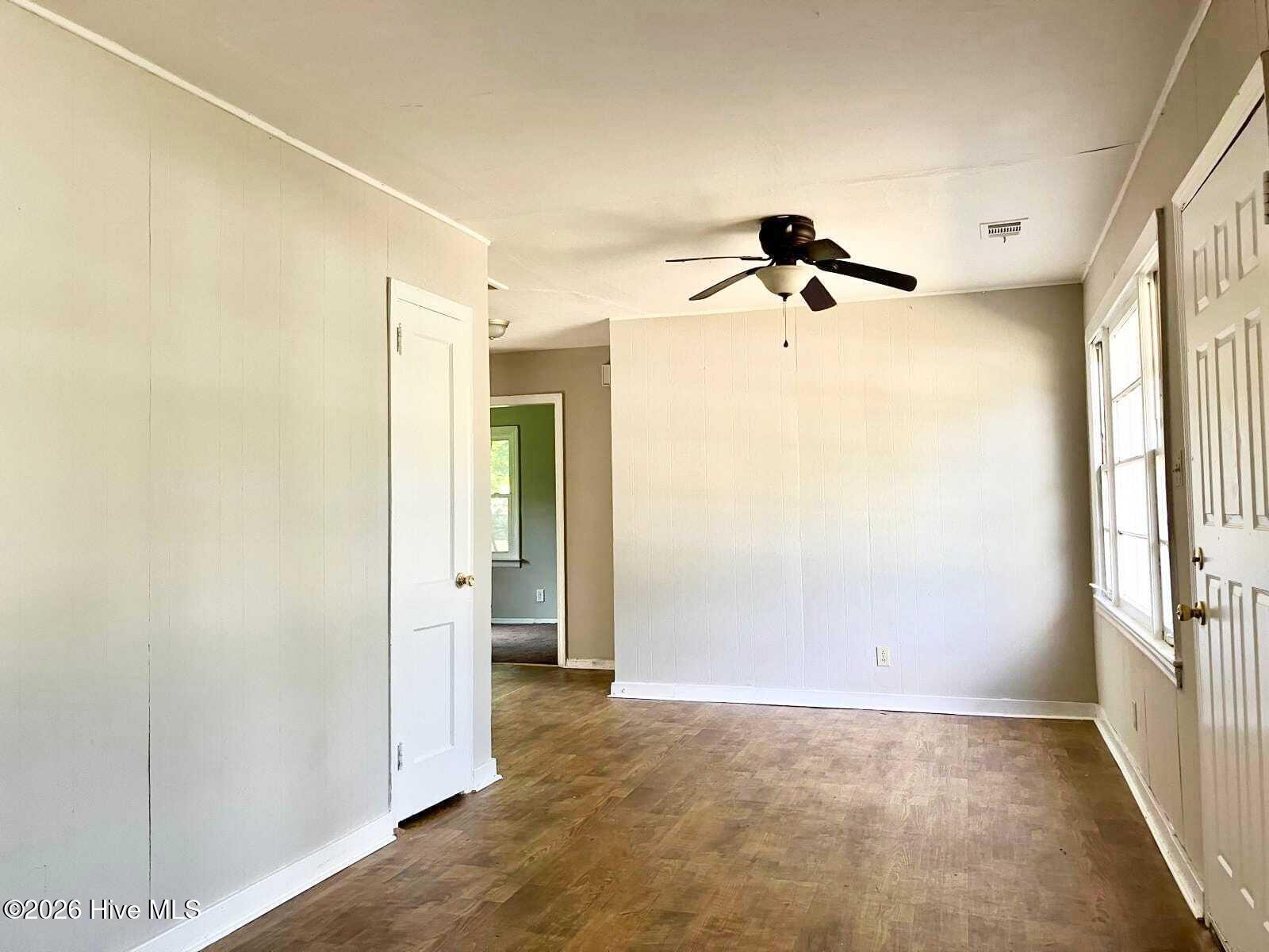 2430 Yates Drive Property Photo 4