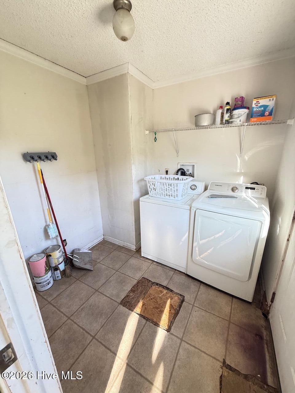 145 Lloyds Lane Property Photo 8