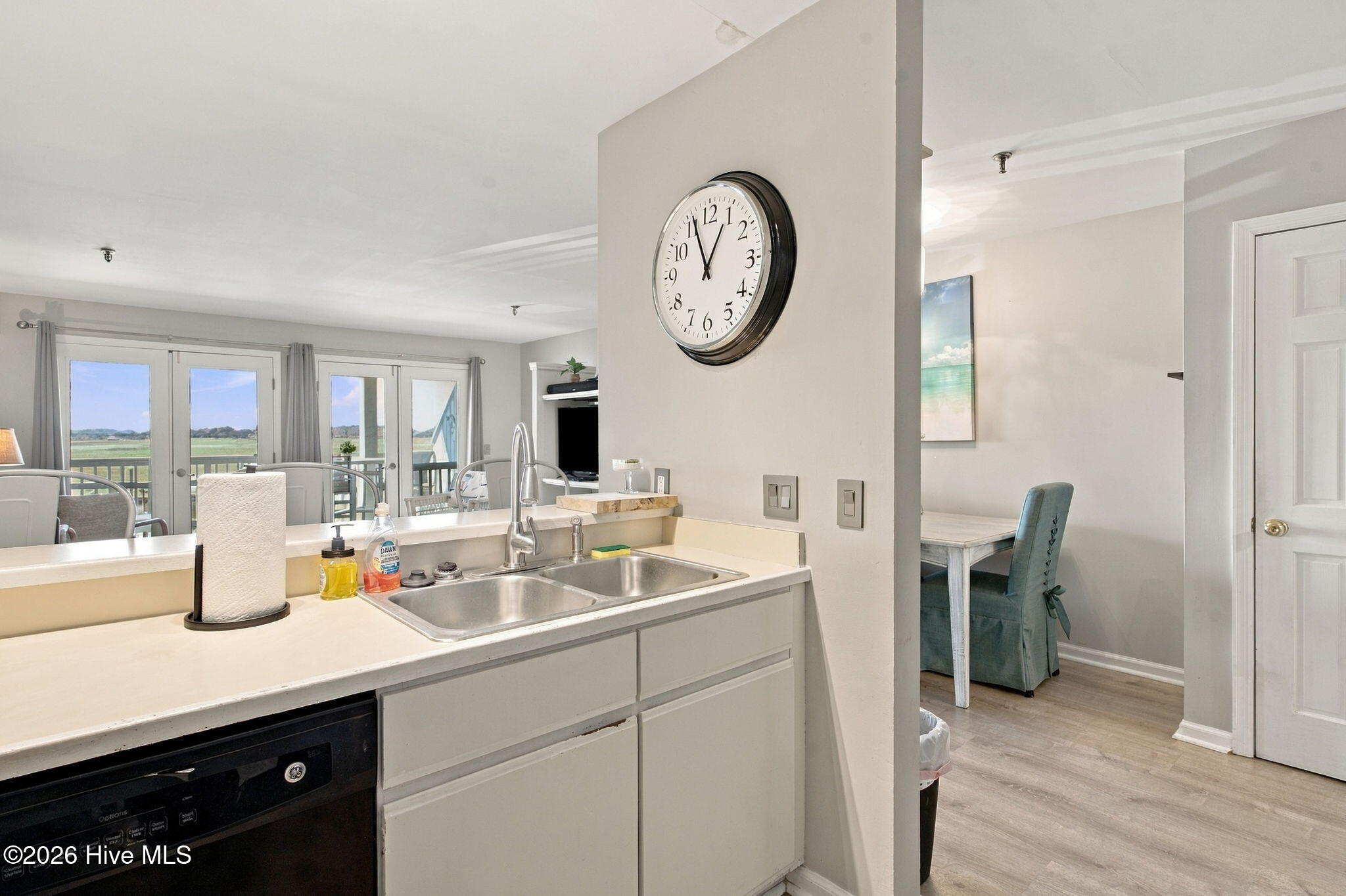 111 Florida Avenue Apt 3 Property Photo 8