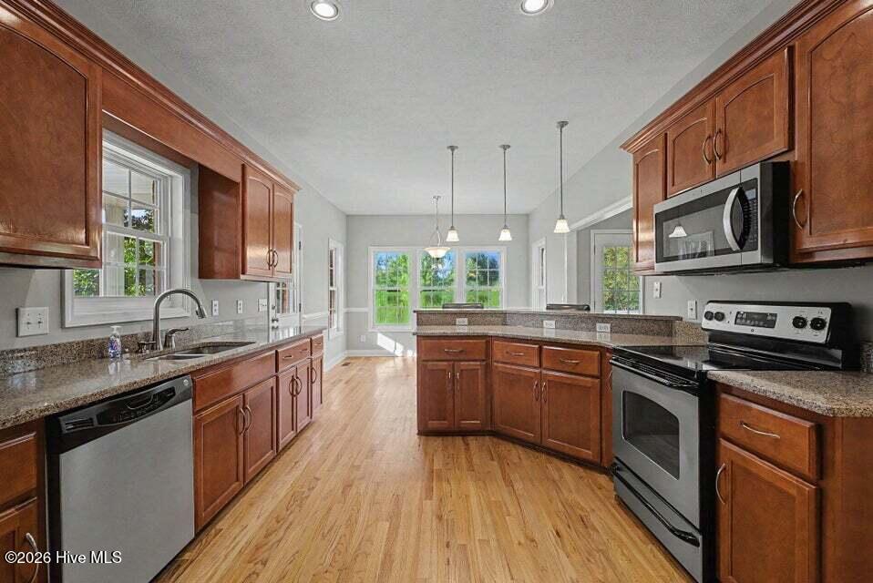 570 River North Drive Property Photo 14