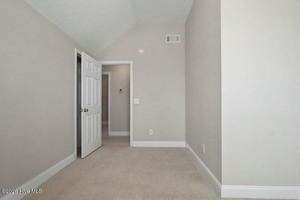 570 River North Drive Property Photo 32