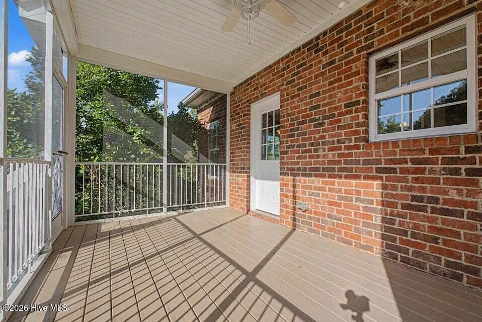 570 River North Drive Property Photo 46