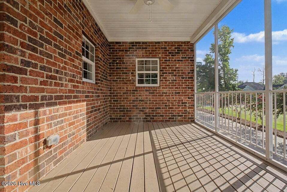 570 River North Drive Property Photo 47