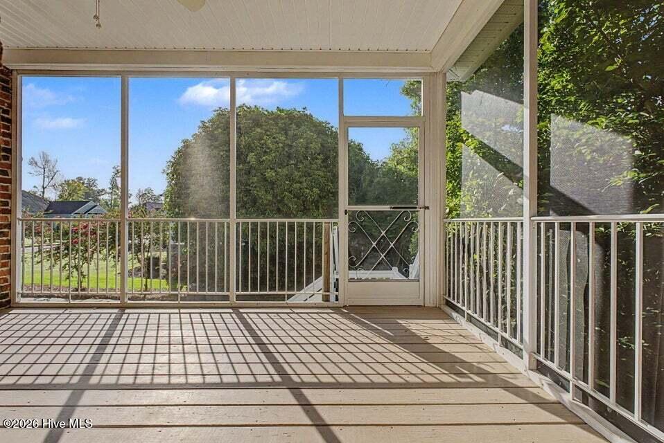 570 River North Drive Property Photo 48
