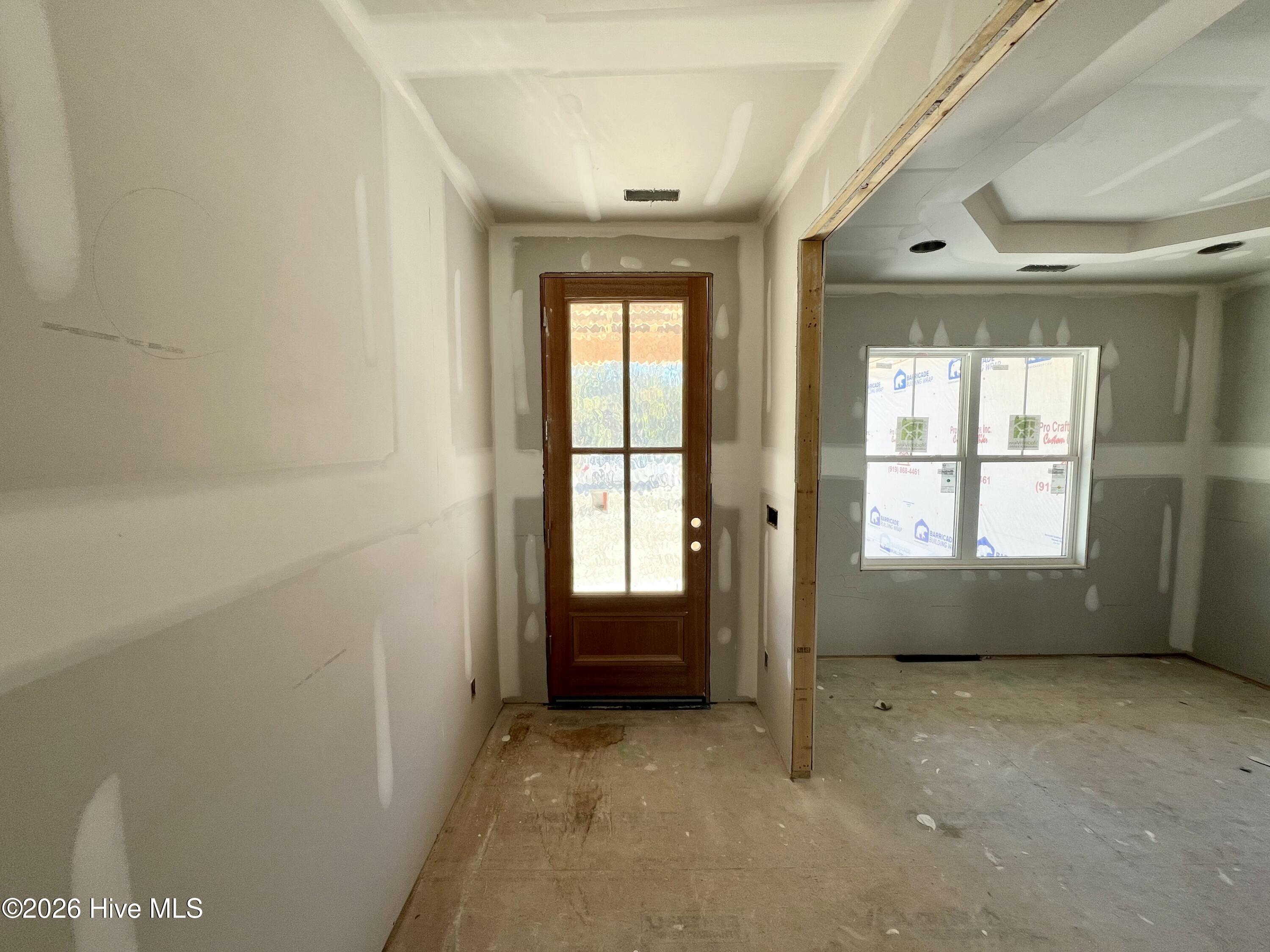 84 Hillstead Way Property Photo 4