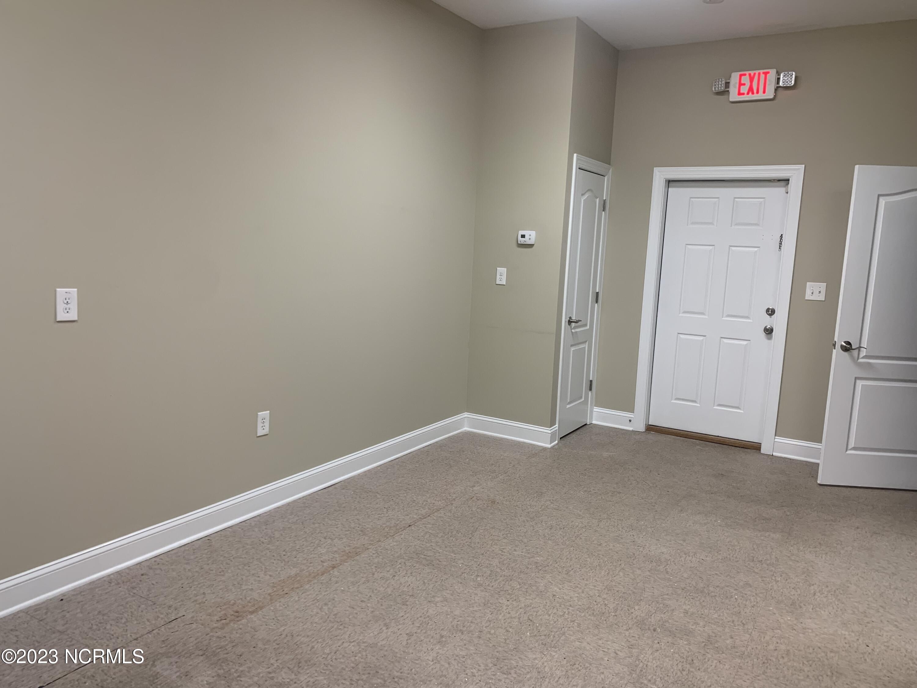100 Fall Creek Drive C Property Photo 8