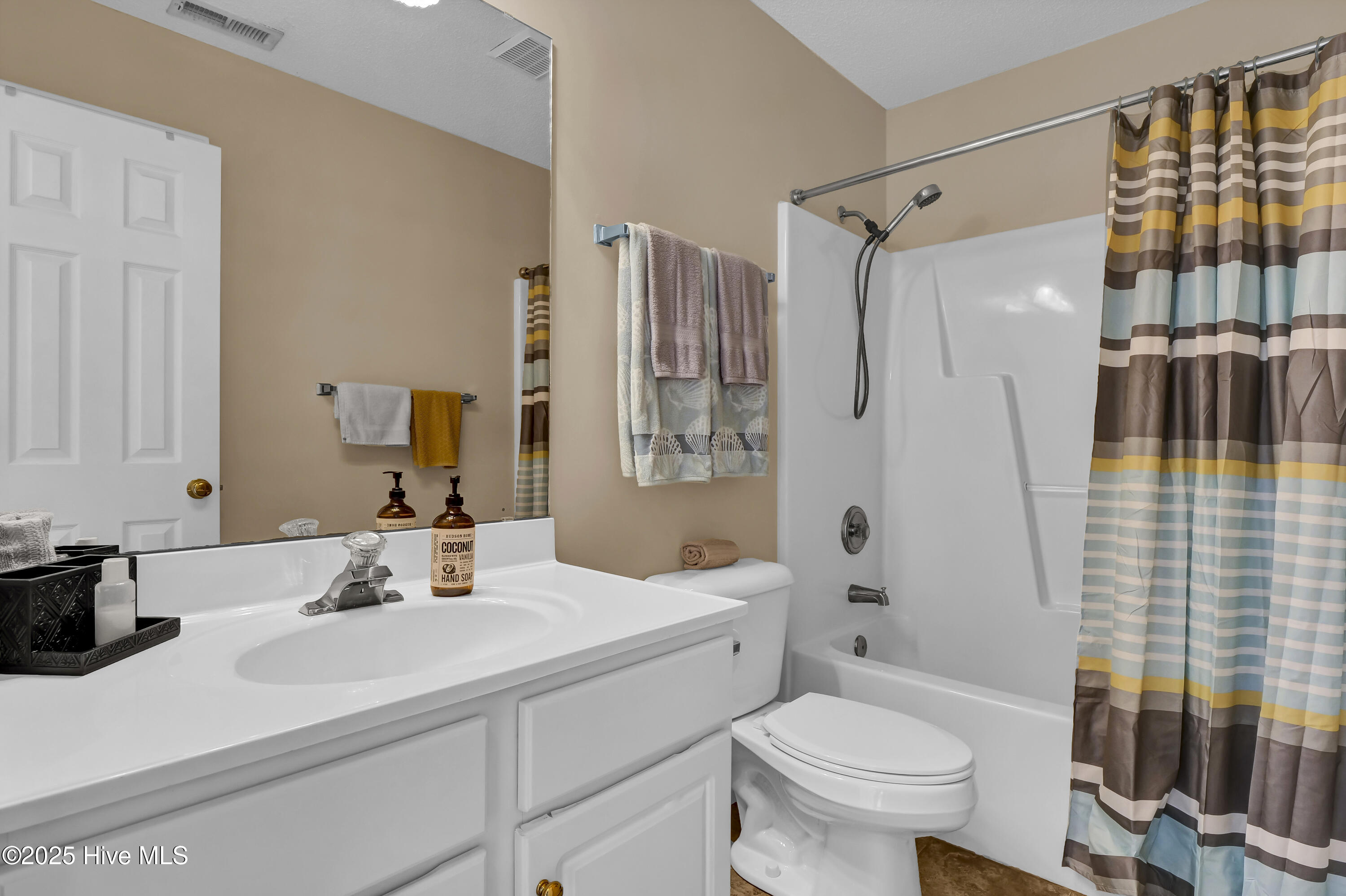 4615 Mcclelland Drive G202 Property Photo 18