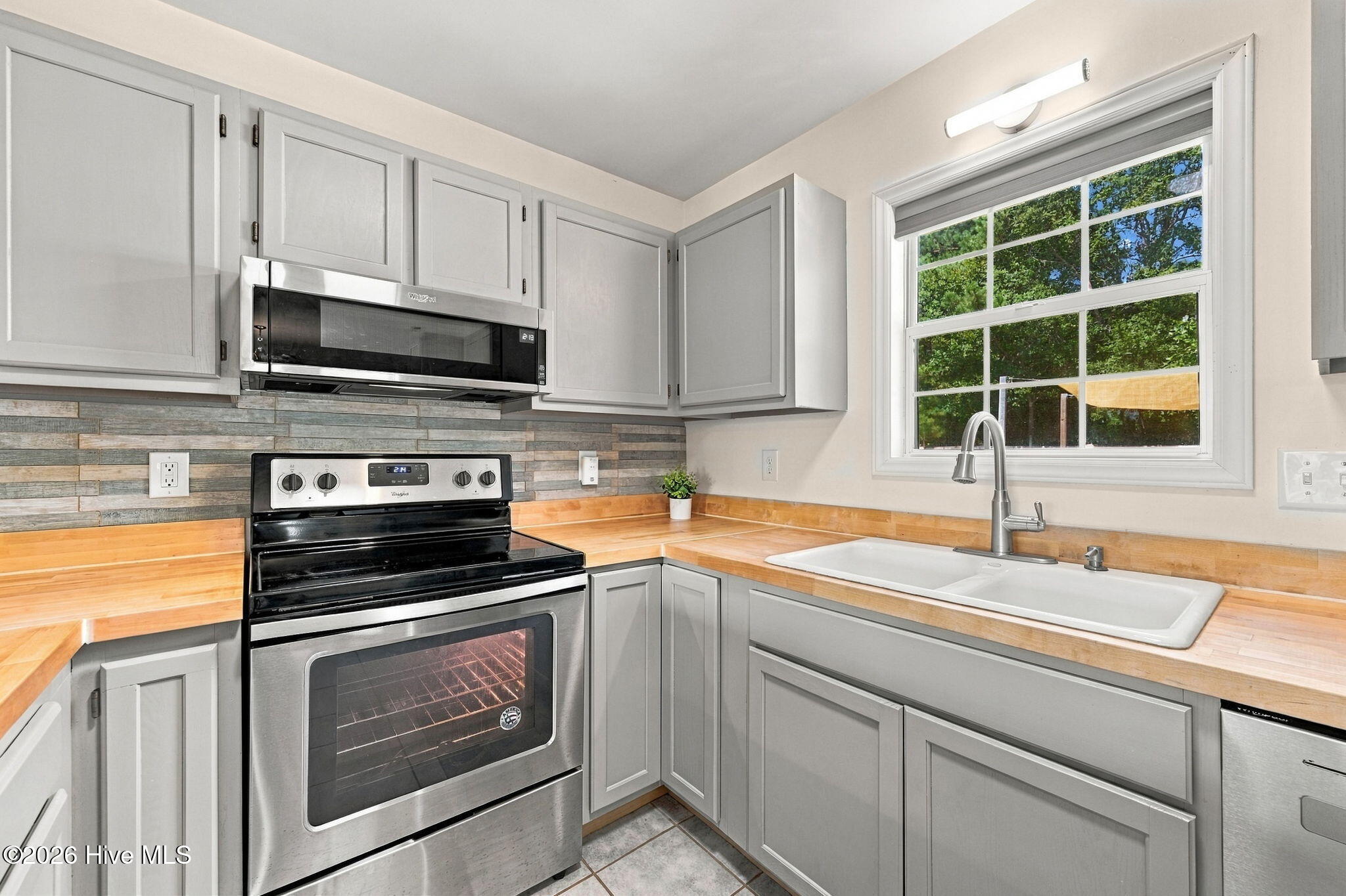 205 Parnell Road Property Photo 10