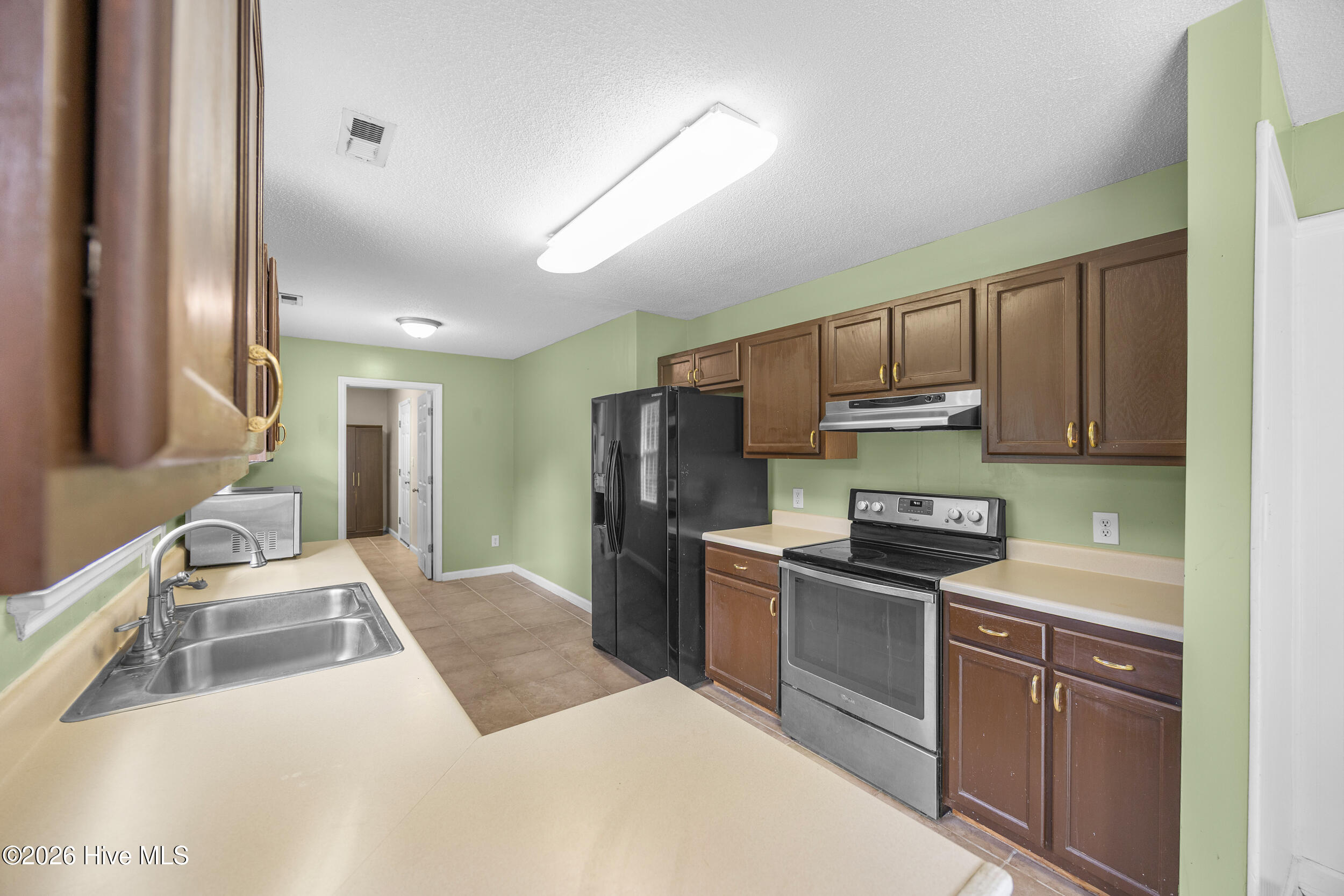 104 Stepping Stone Trail Property Photo 8